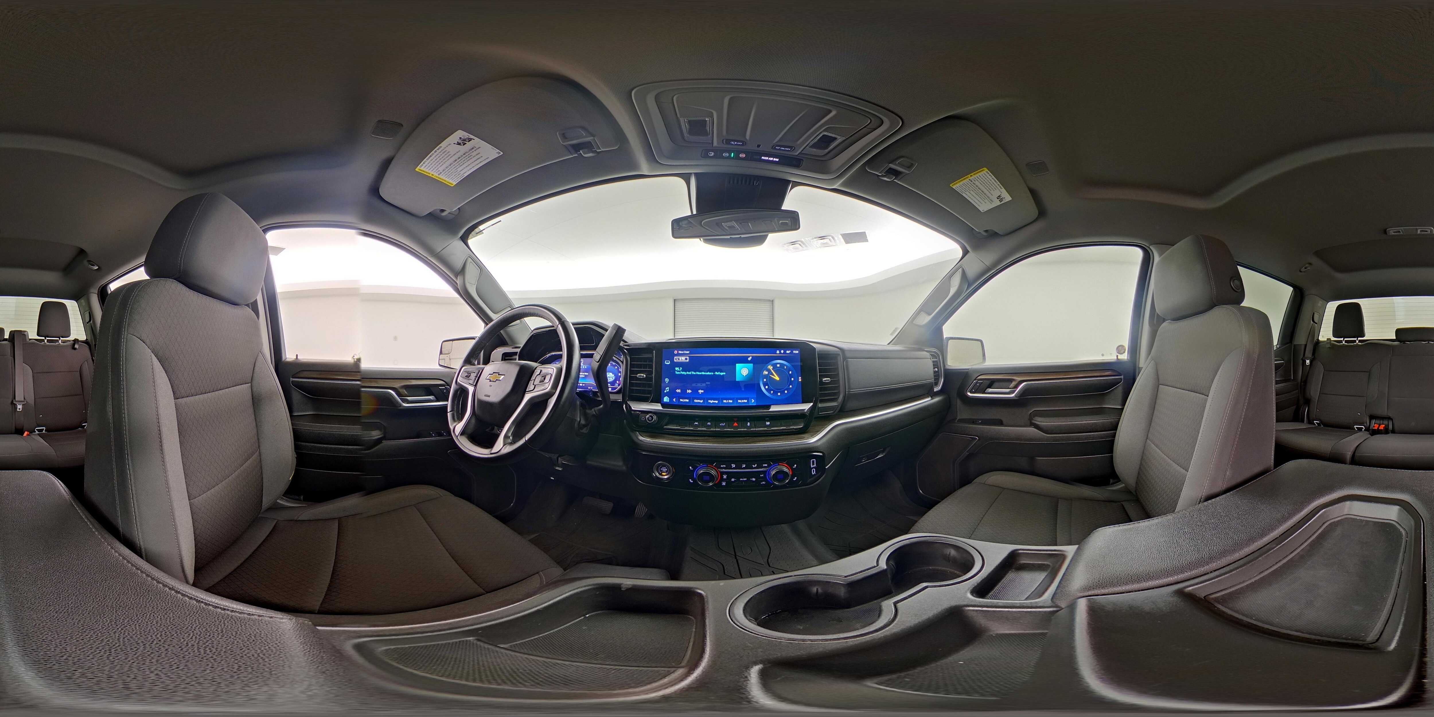 2023 Chevrolet Silverado 1500 LT - Photo 24