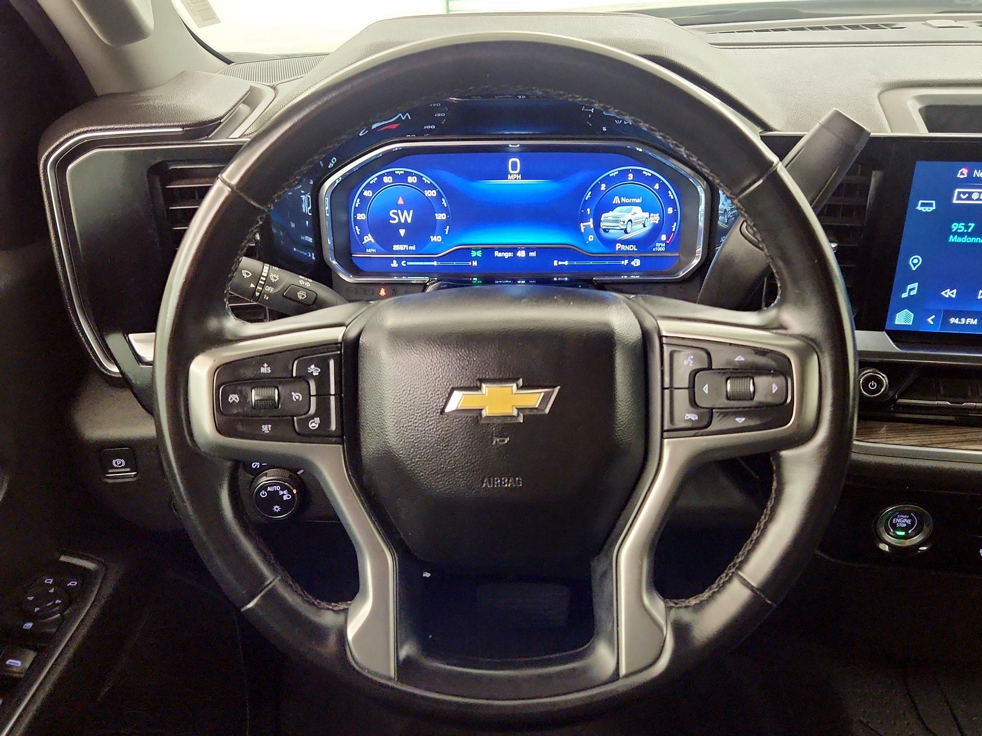 Thumbnail: 2023 Chevrolet Silverado 1500 - 10