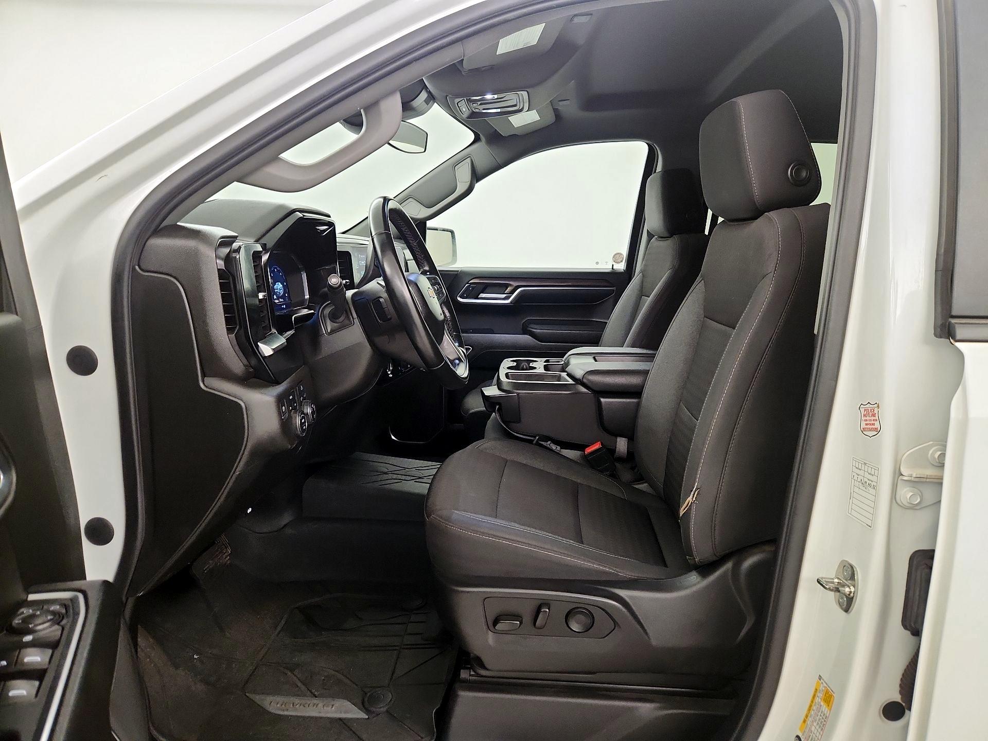 Thumbnail: 2023 Chevrolet Silverado 1500 - 11