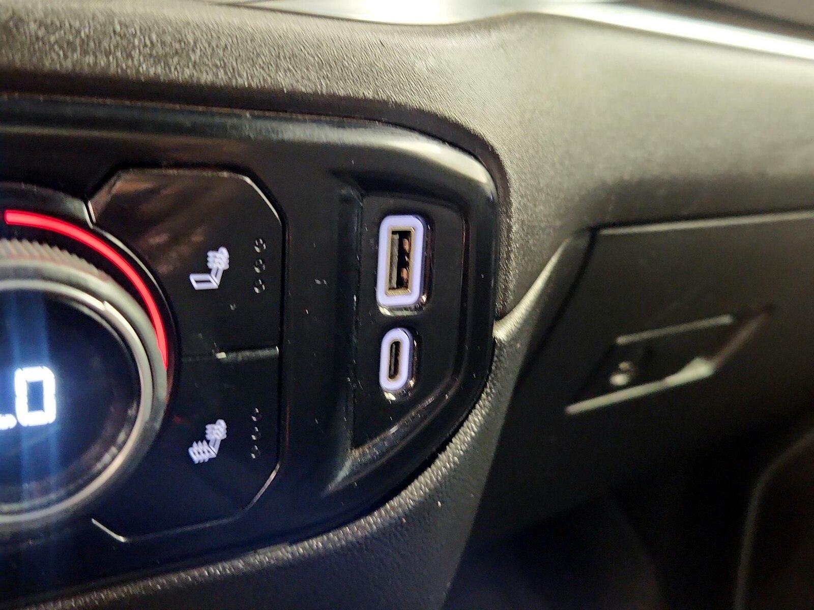 2023 Chevrolet Silverado 1500 LT - Photo 19