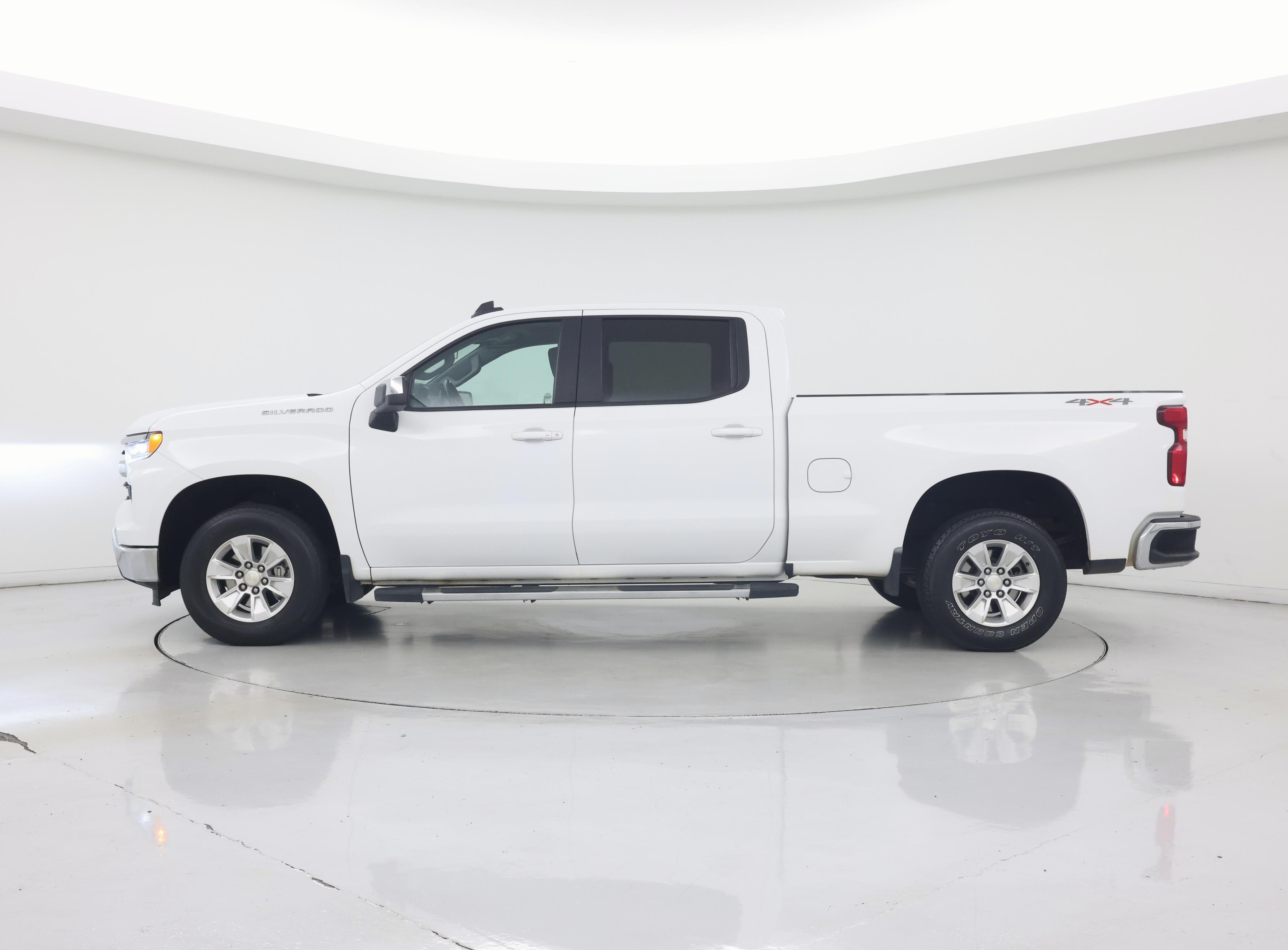 Thumbnail: 2023 Chevrolet Silverado 1500 - 3