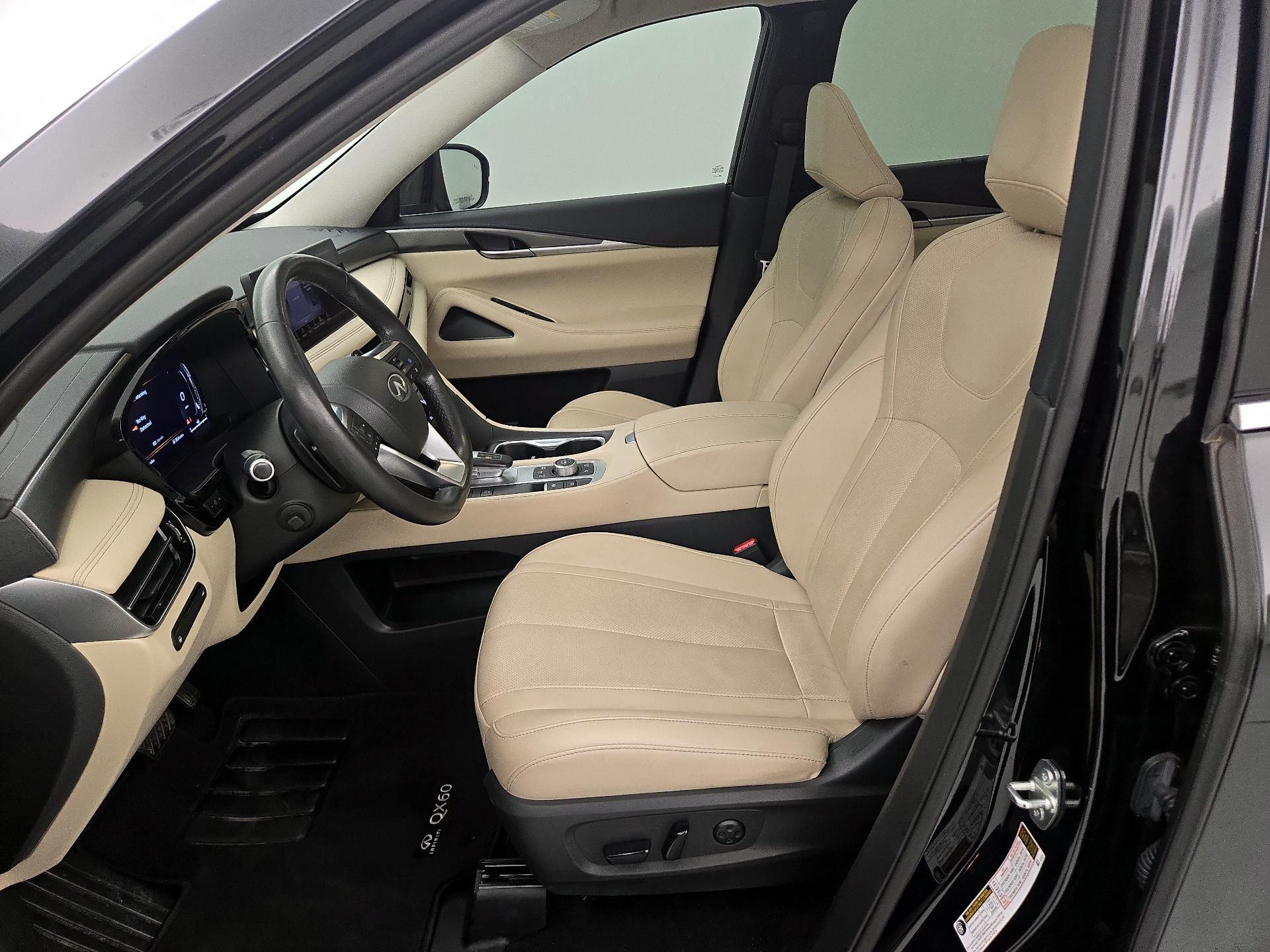 Thumbnail: 2023 INFINITI QX60 - 11