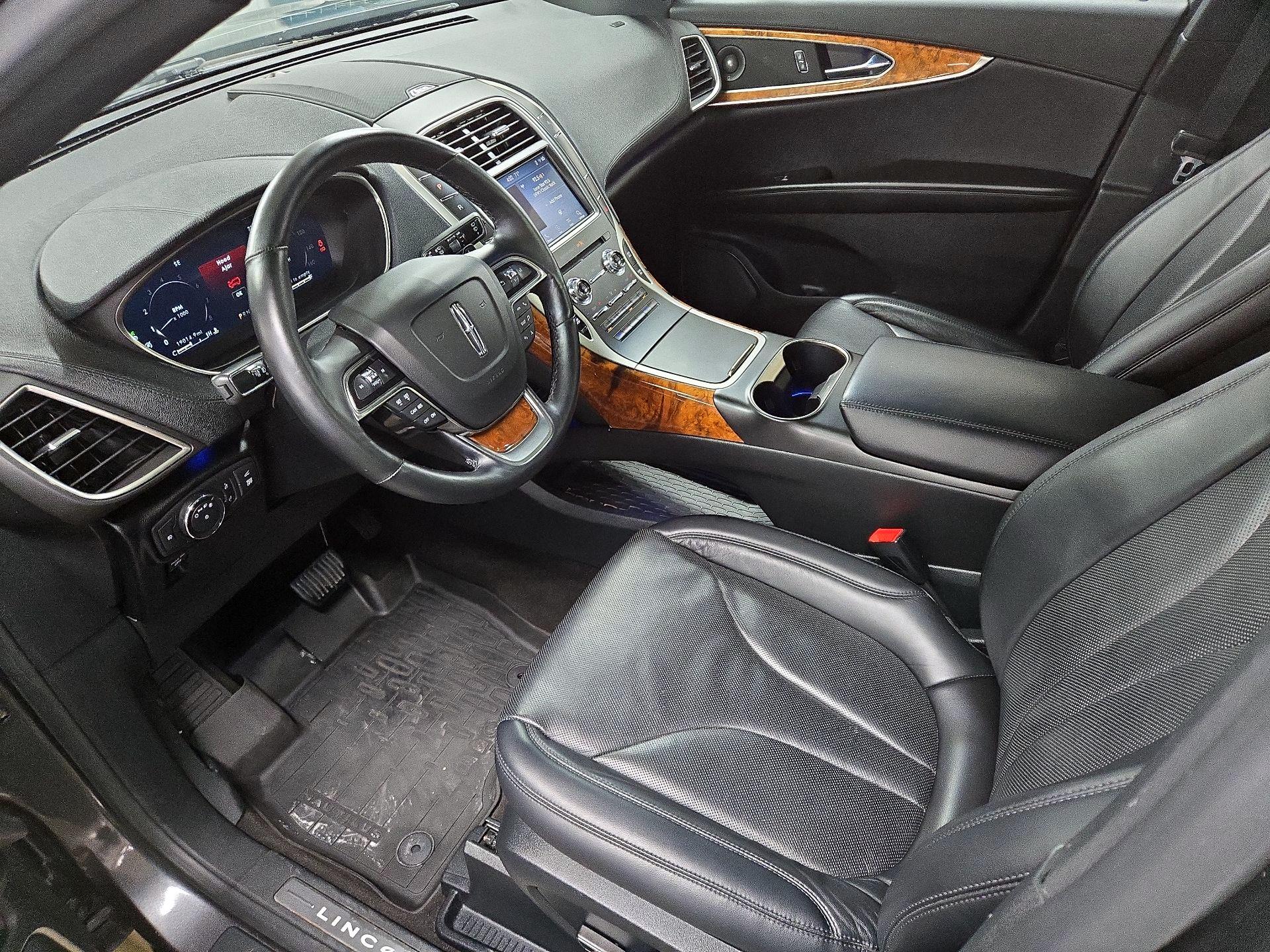 Thumbnail: 2020 Lincoln Nautilus - 11