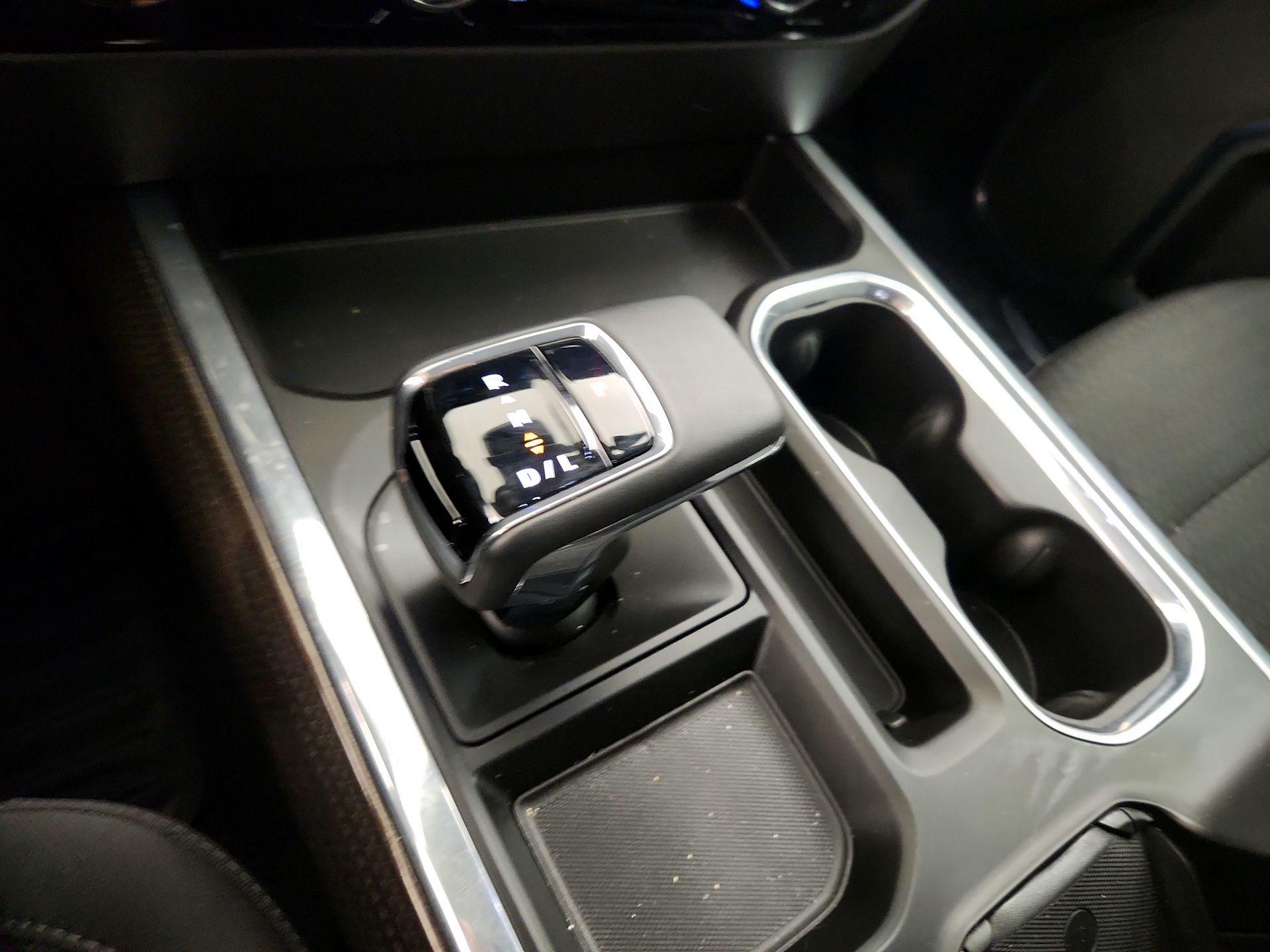 Thumbnail: 2023 Chevrolet Silverado 1500 - 17