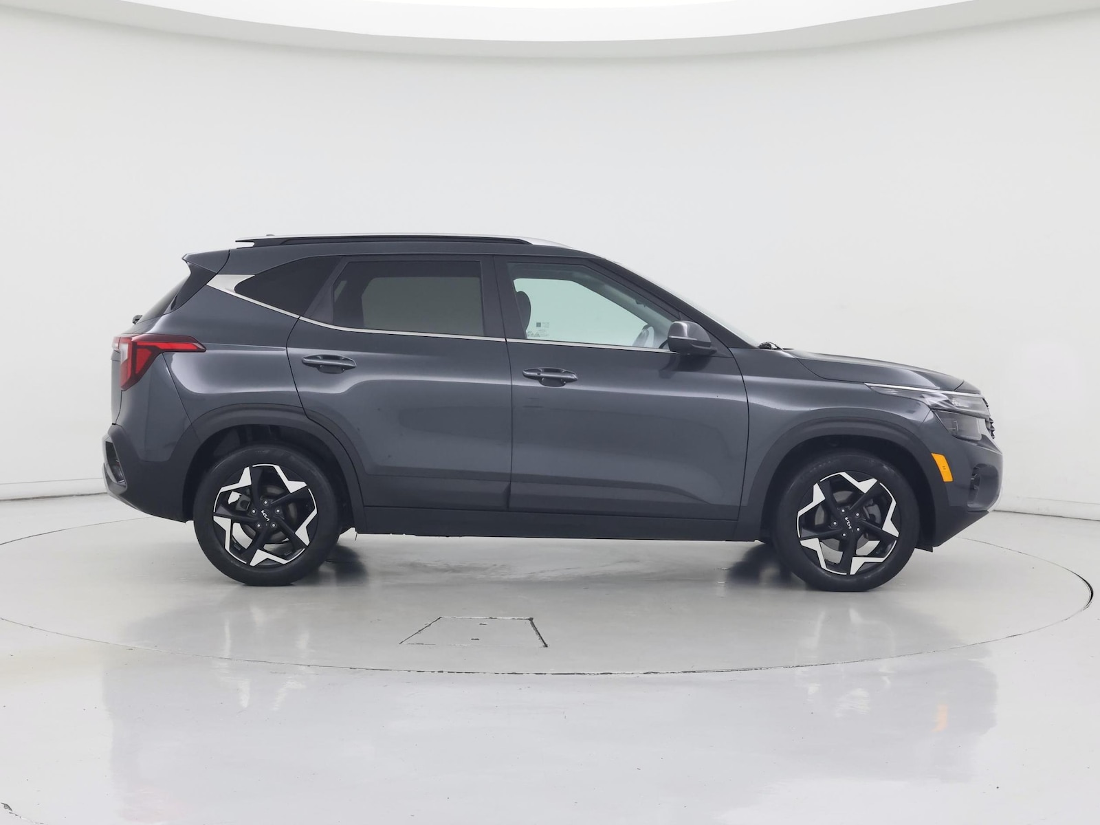 2025 Kia Seltos EX - Photo 8