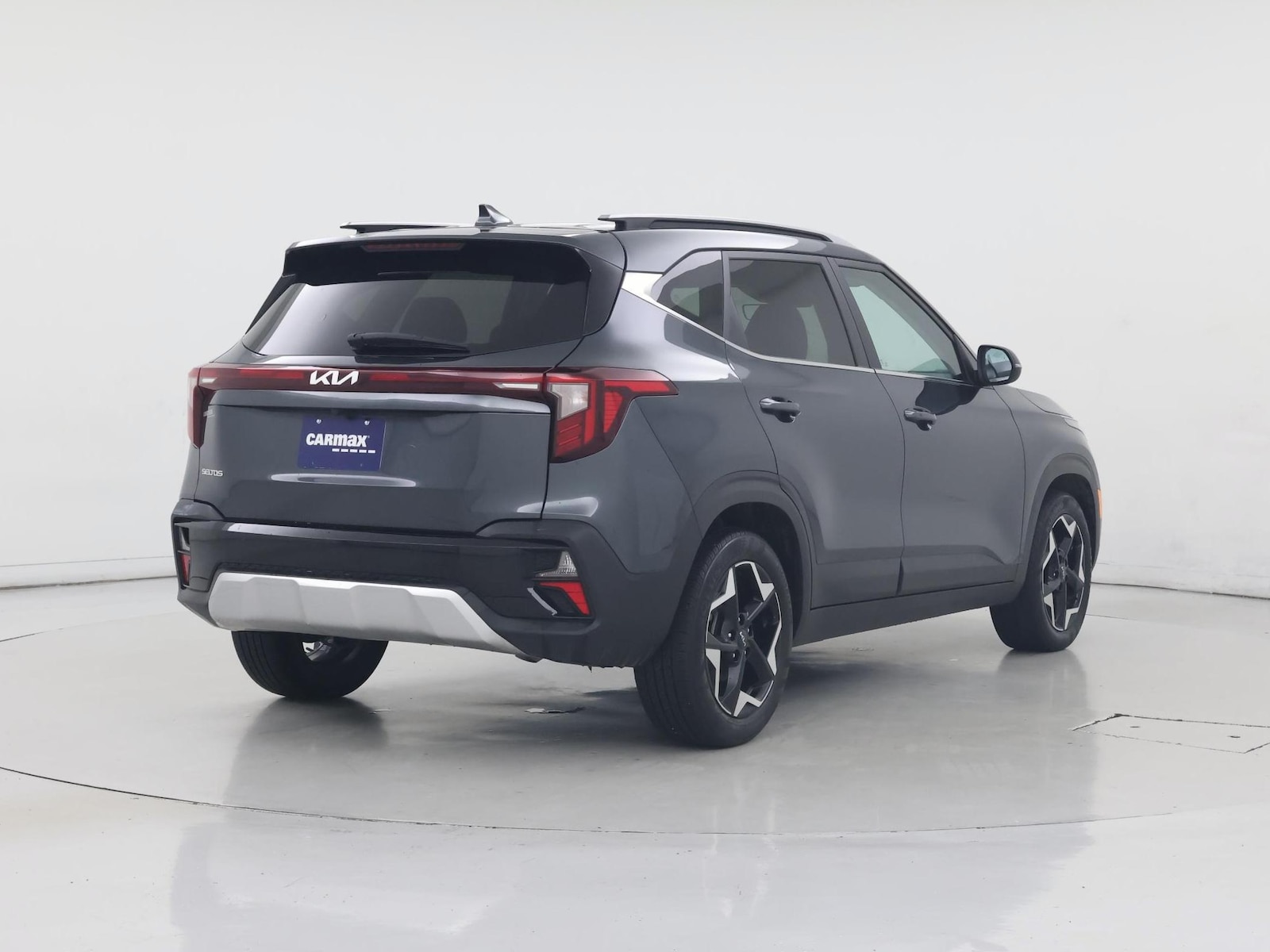 2025 Kia Seltos EX - Photo 9