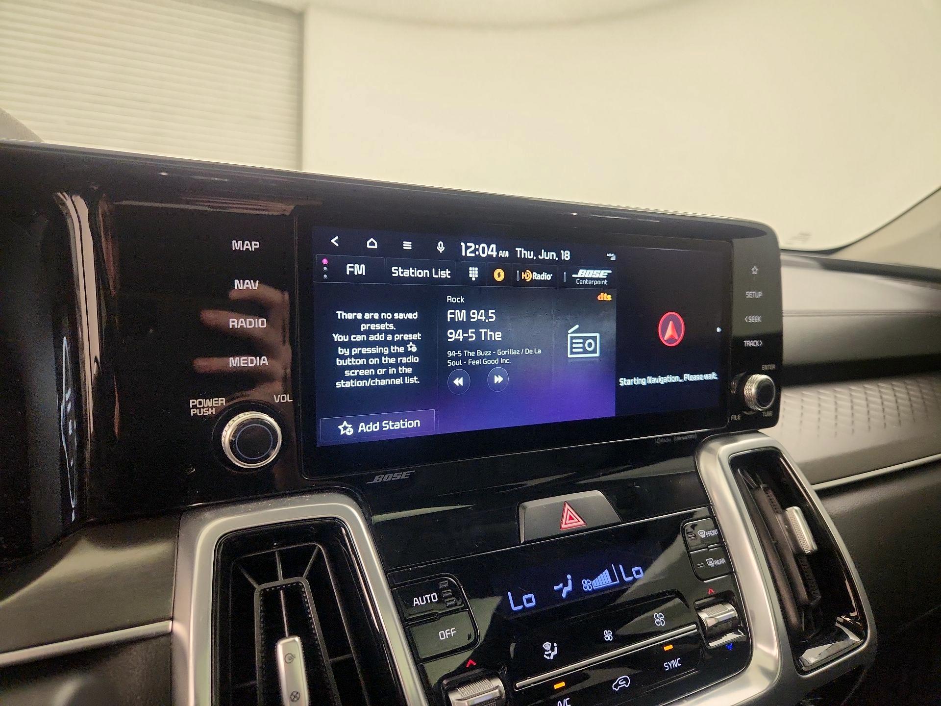 Thumbnail: 2023 Kia Sorento - 16