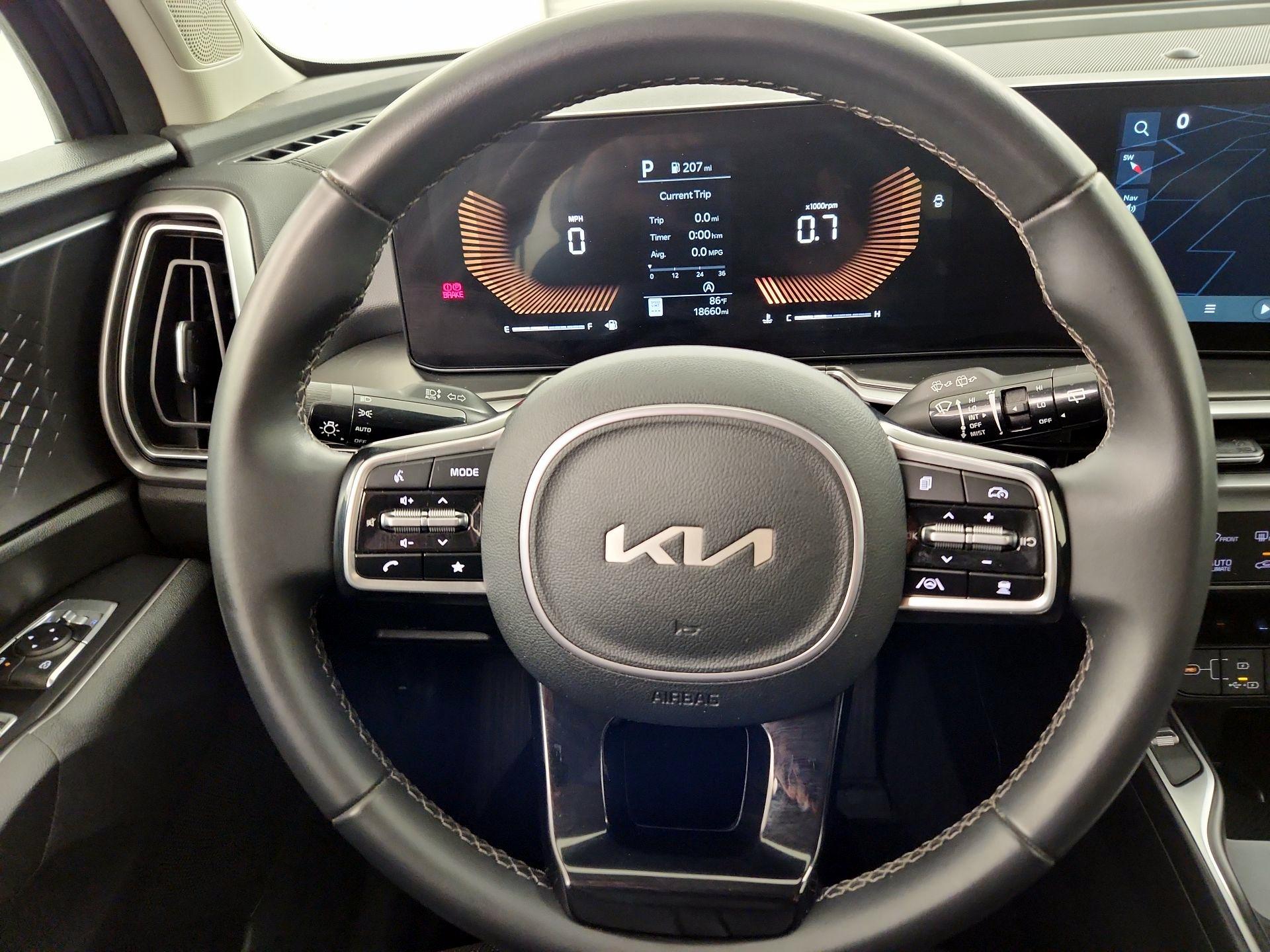 Thumbnail: 2024 Kia Sorento - 10