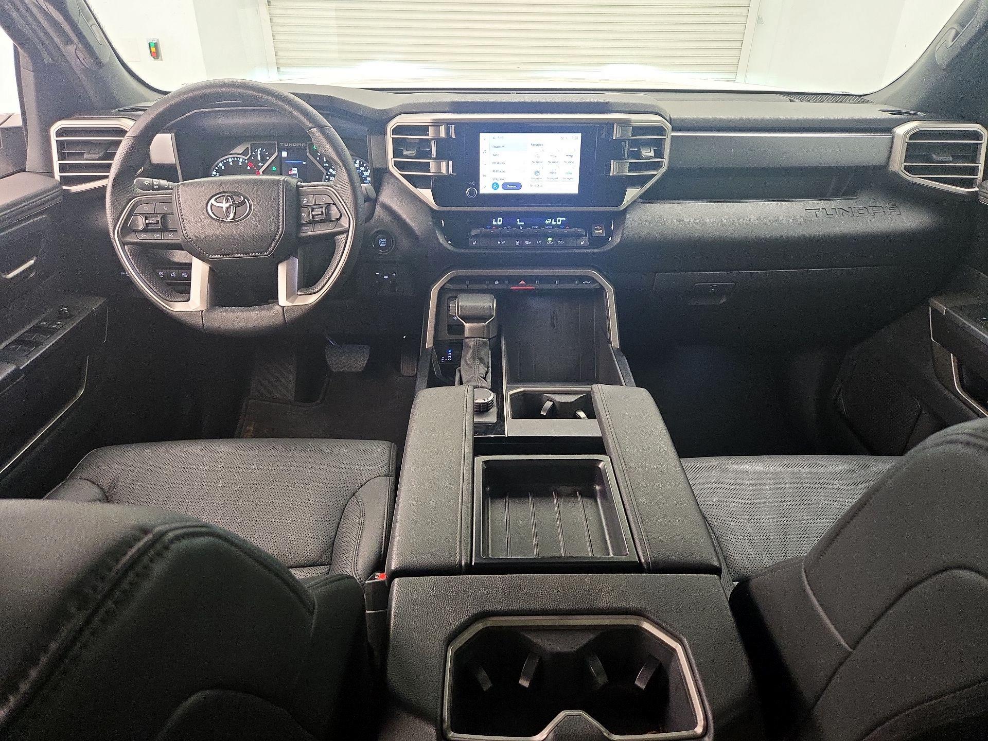 Thumbnail: 2025 Toyota Tundra - 9