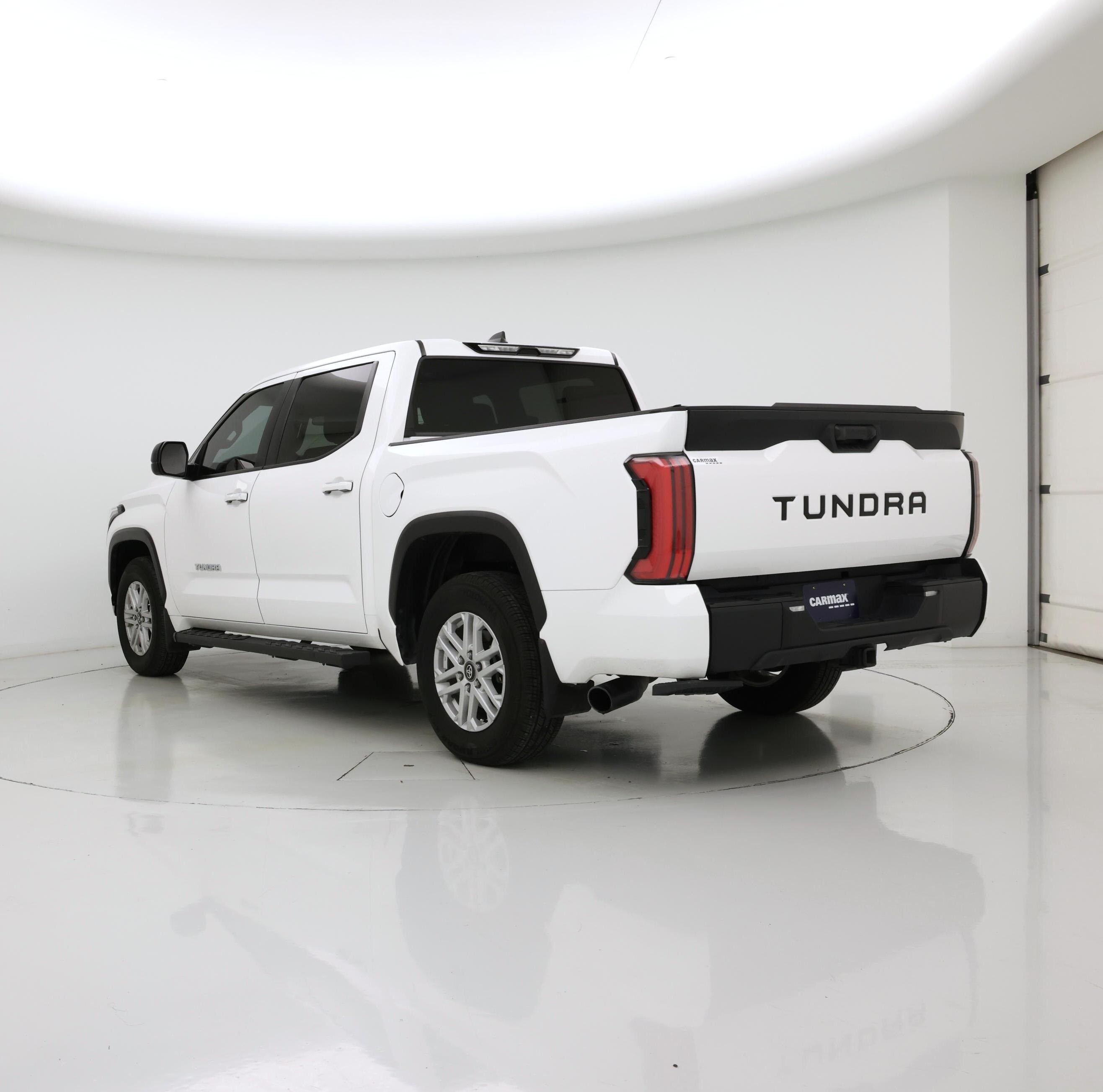 Thumbnail: 2025 Toyota Tundra - 2