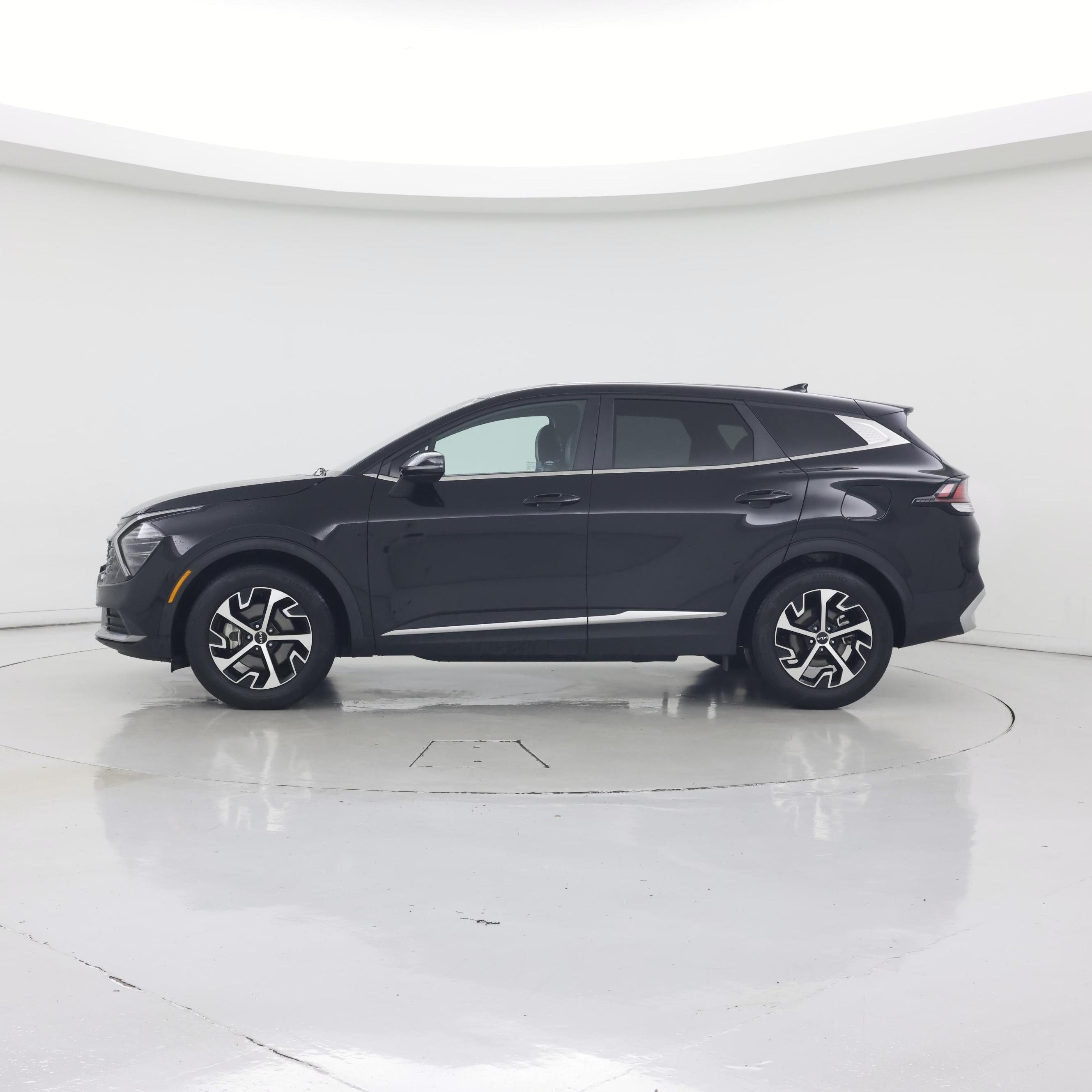 Thumbnail: 2024 Kia Sportage - 3