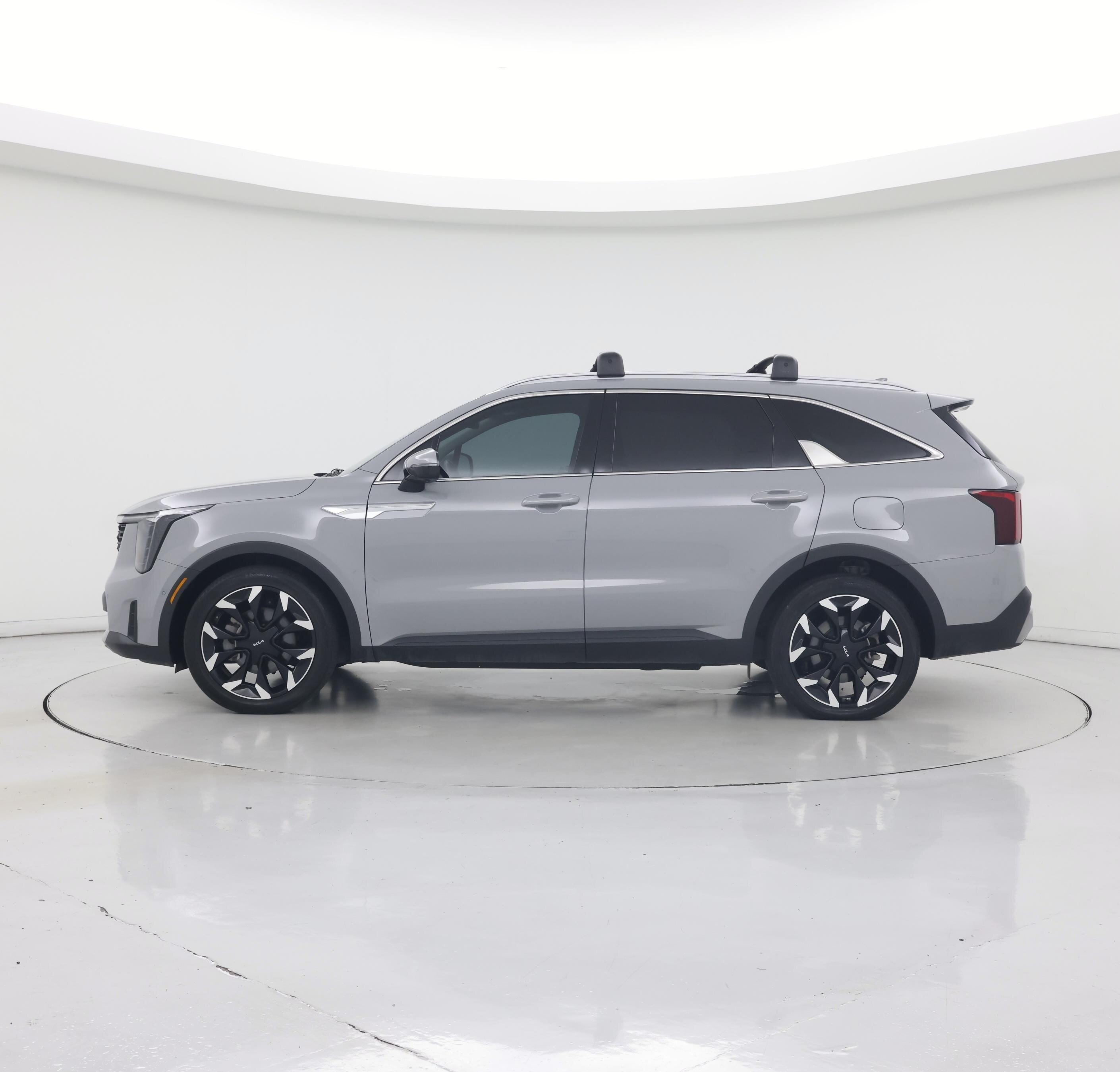 Thumbnail: 2024 Kia Sorento - 3