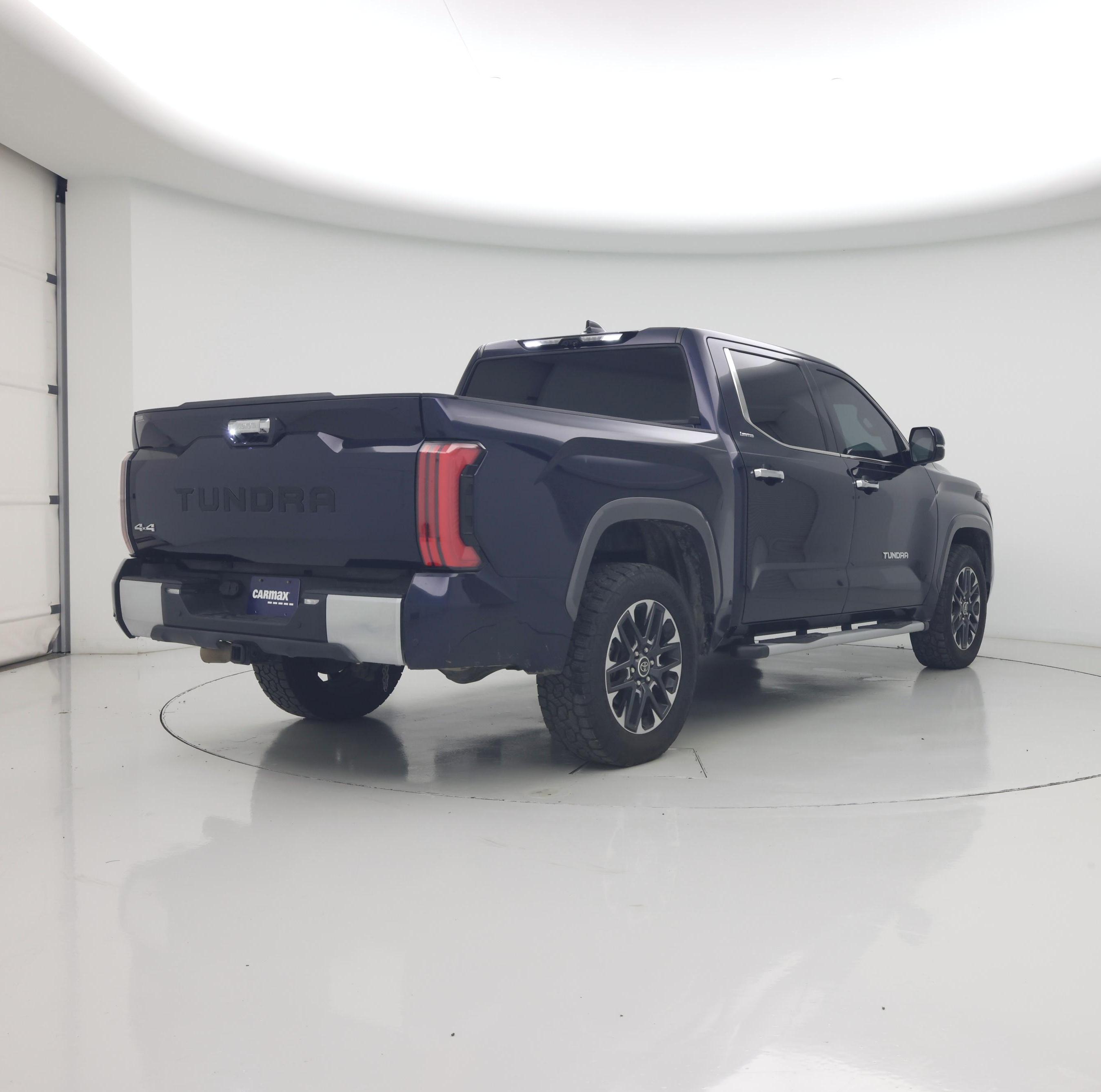 Thumbnail: 2022 Toyota Tundra - 8