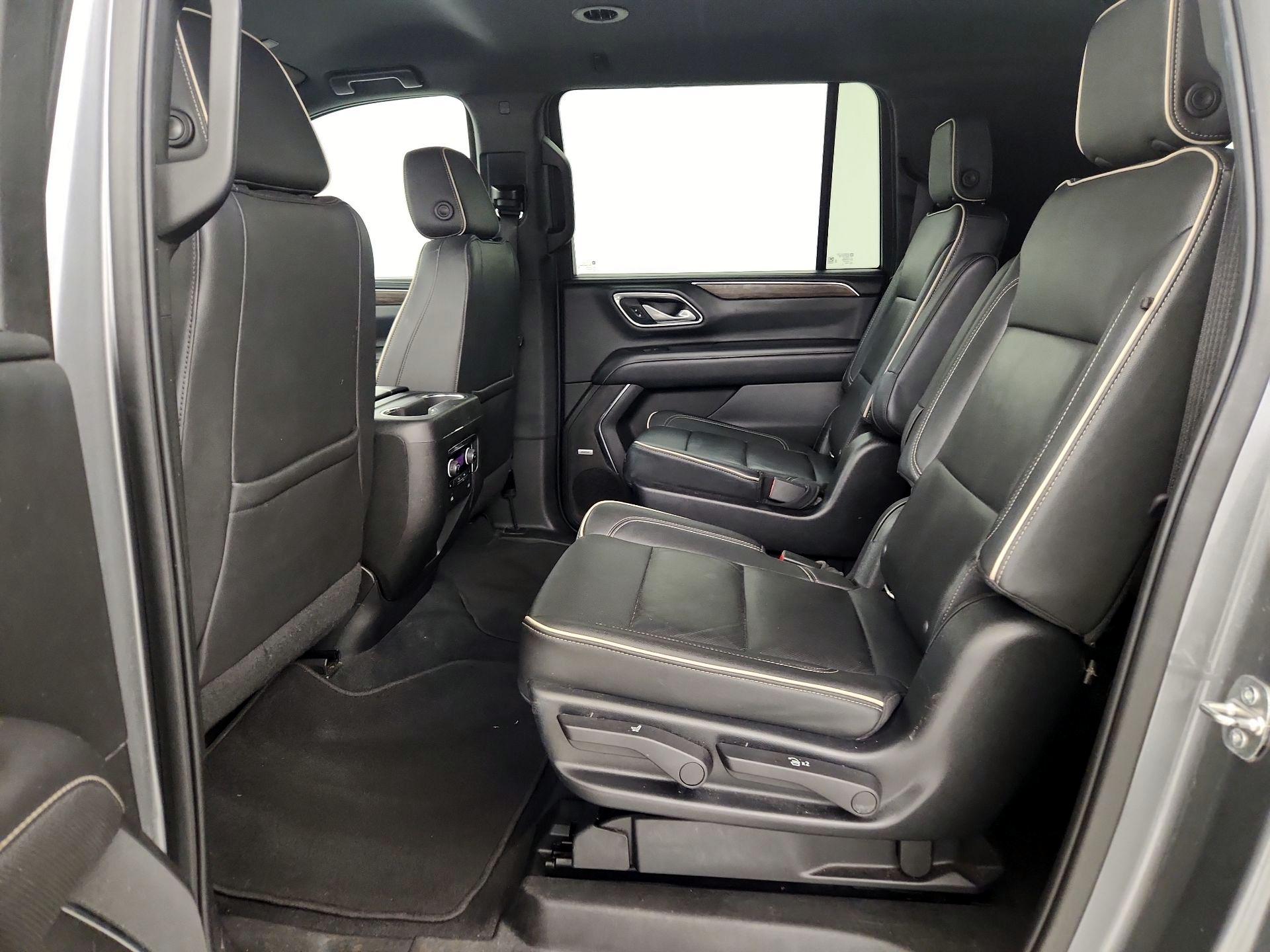 Thumbnail: 2022 Chevrolet Suburban - 18