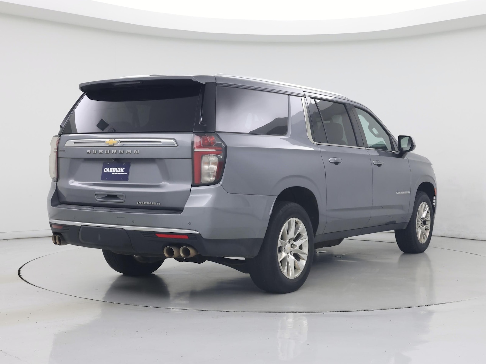 2022 Chevrolet Suburban Premier - Photo 9