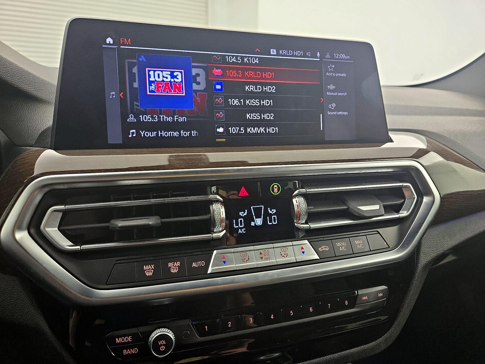 Thumbnail: 2023 BMW X3 - 16