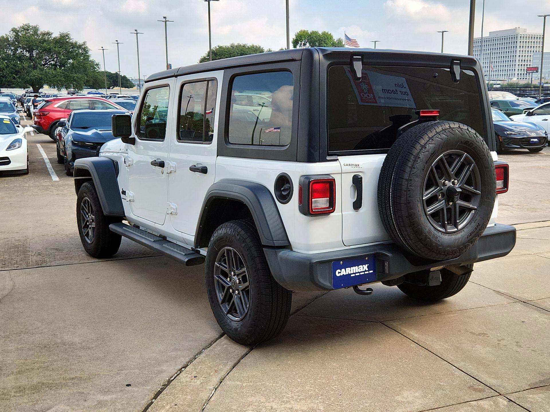 Thumbnail: 2024 Jeep Wrangler - 7