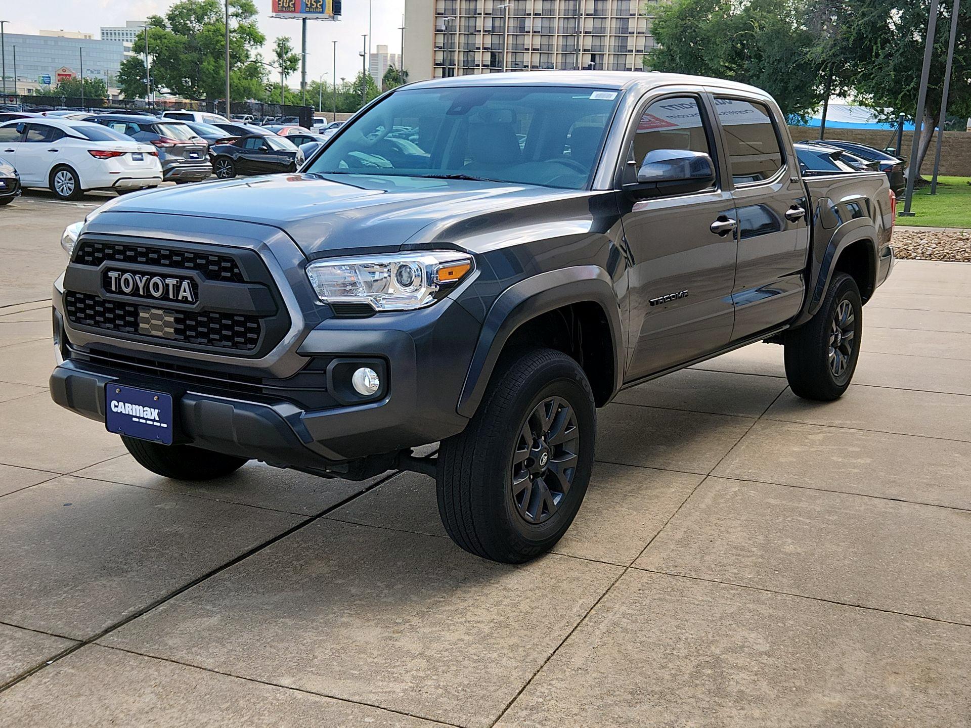 Thumbnail: 2023 Toyota Tacoma - 3