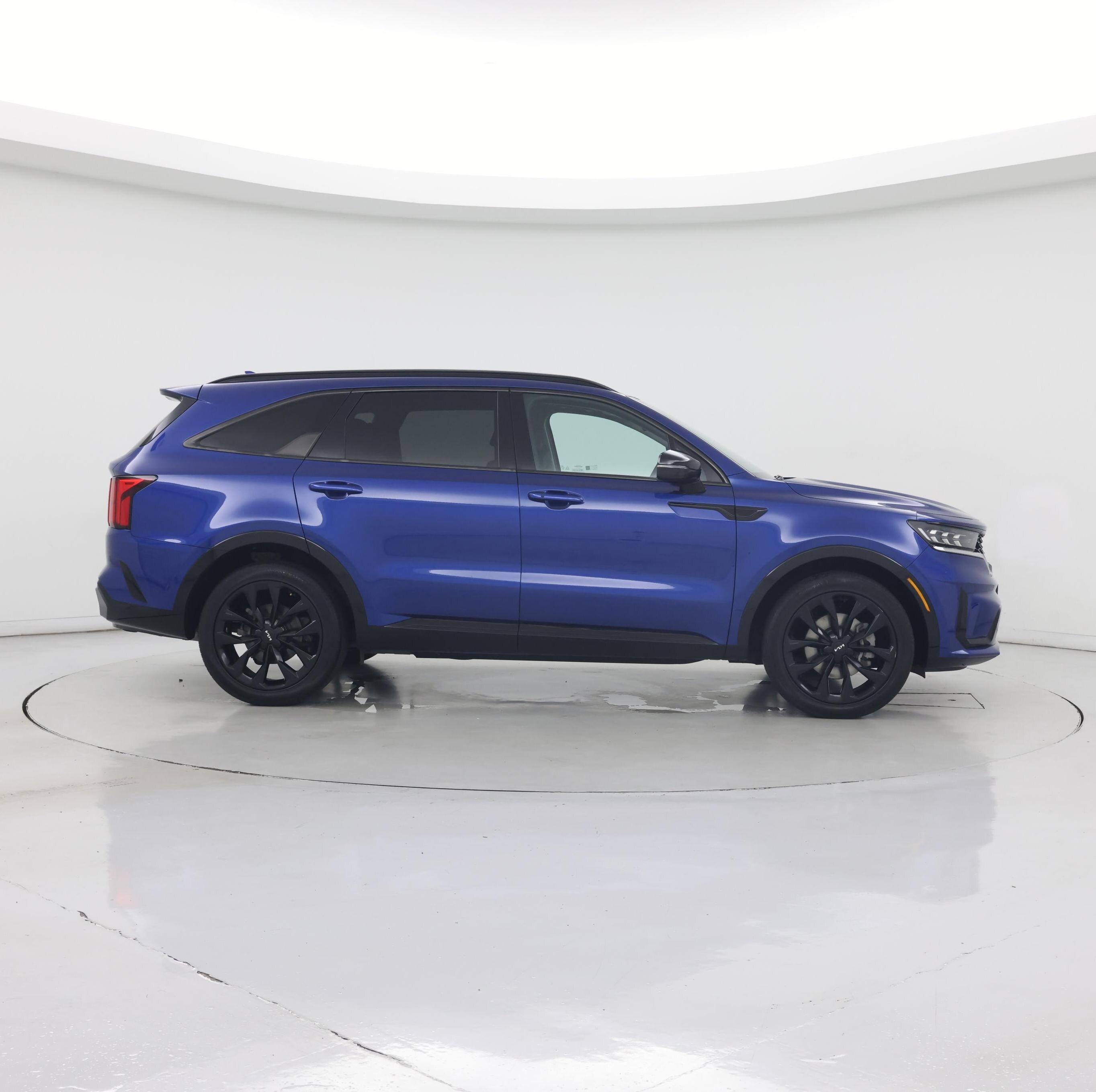 Thumbnail: 2023 Kia Sorento - 7