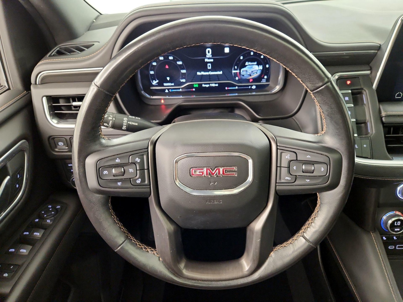 2022 GMC Yukon XL AT4 - Photo 11
