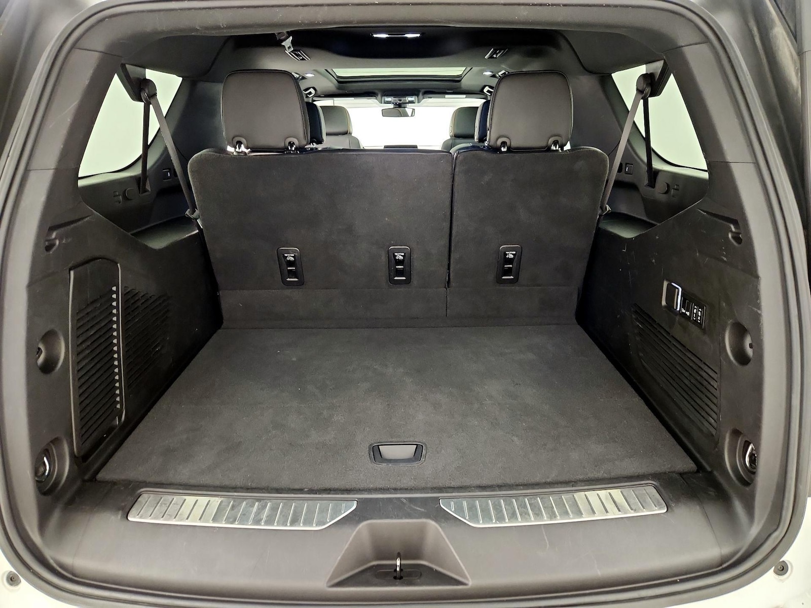 2022 GMC Yukon XL AT4 - Photo 24