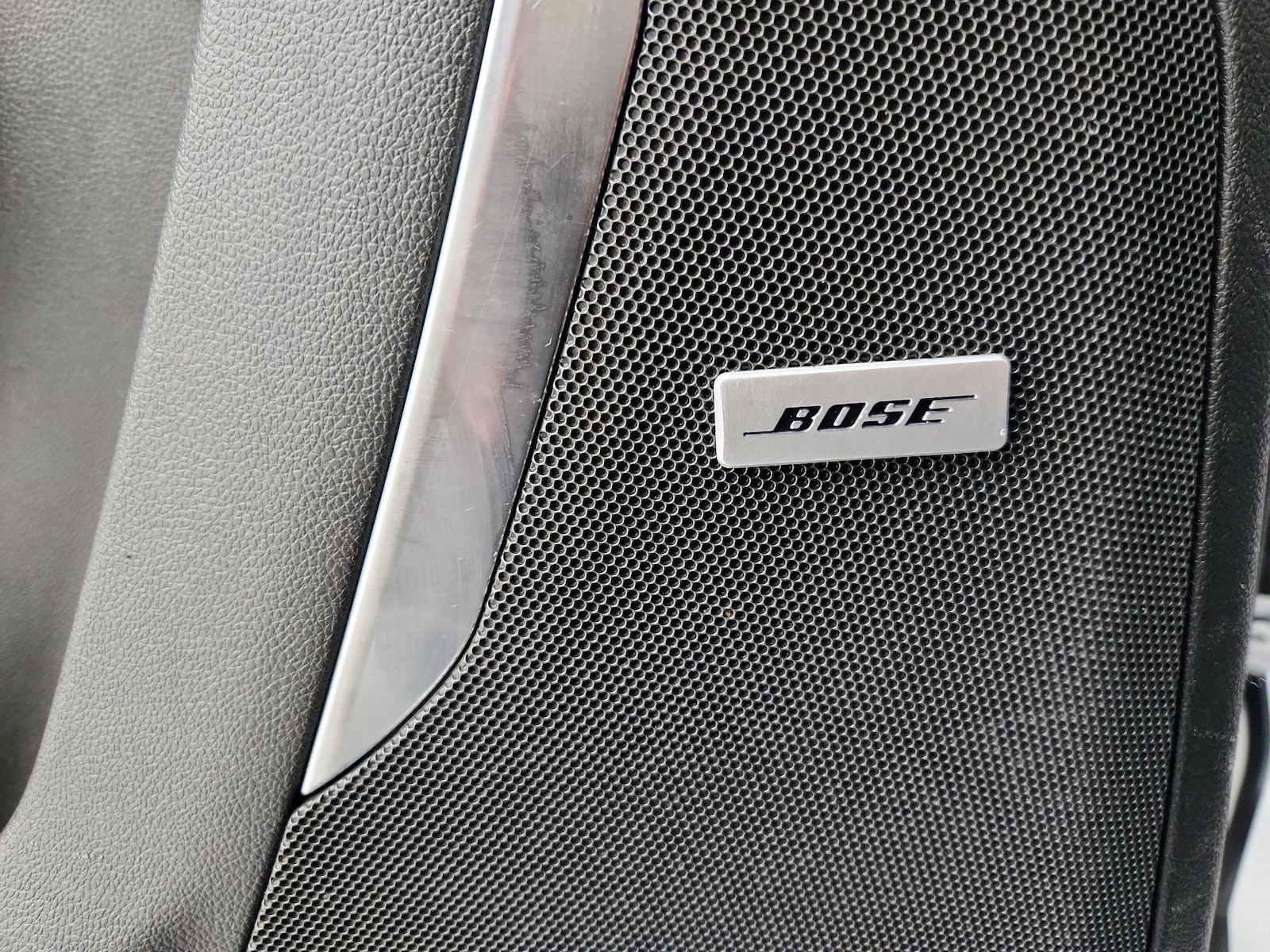 2022 GMC Yukon XL AT4 - Photo 28