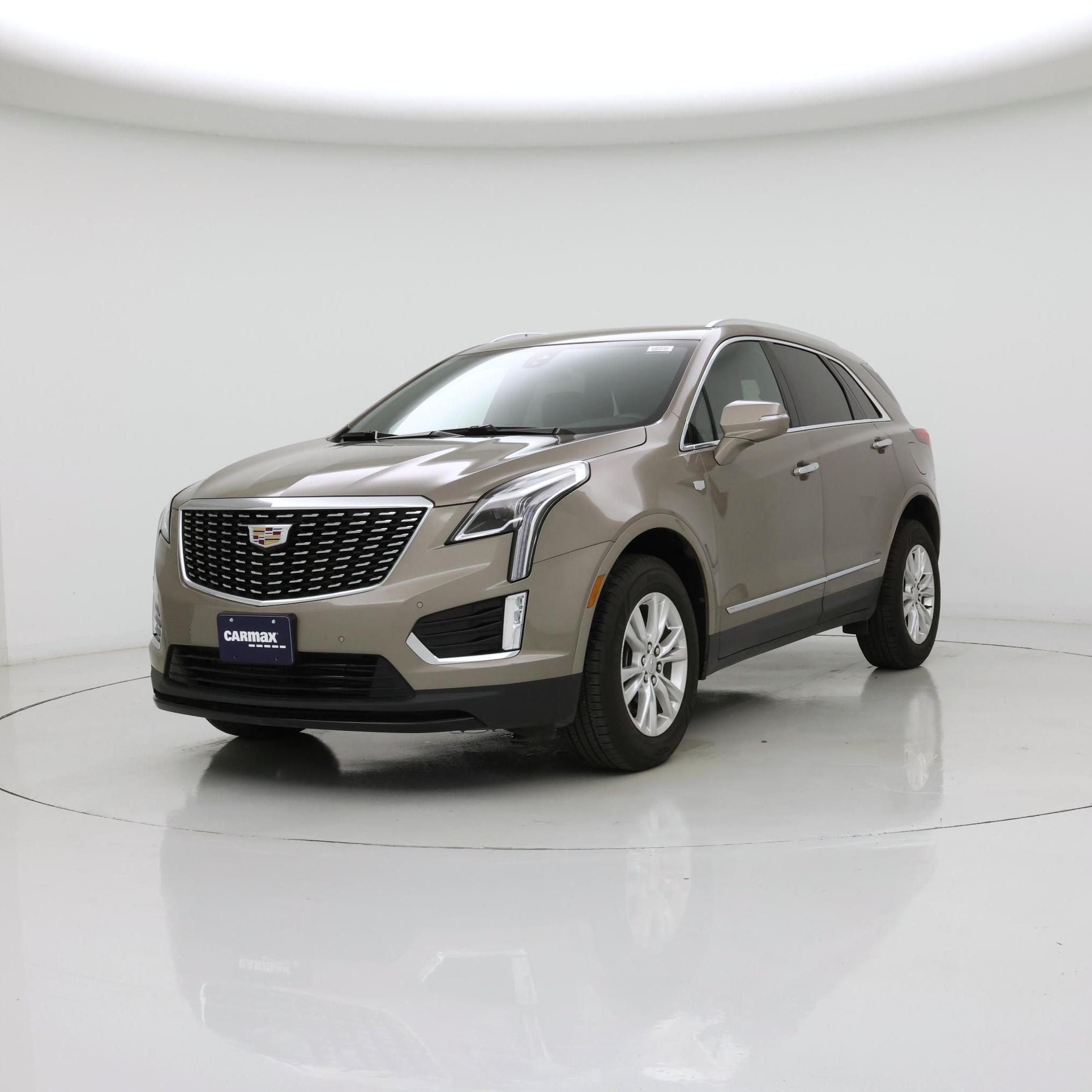 Thumbnail: 2023 Cadillac XT5 - 4