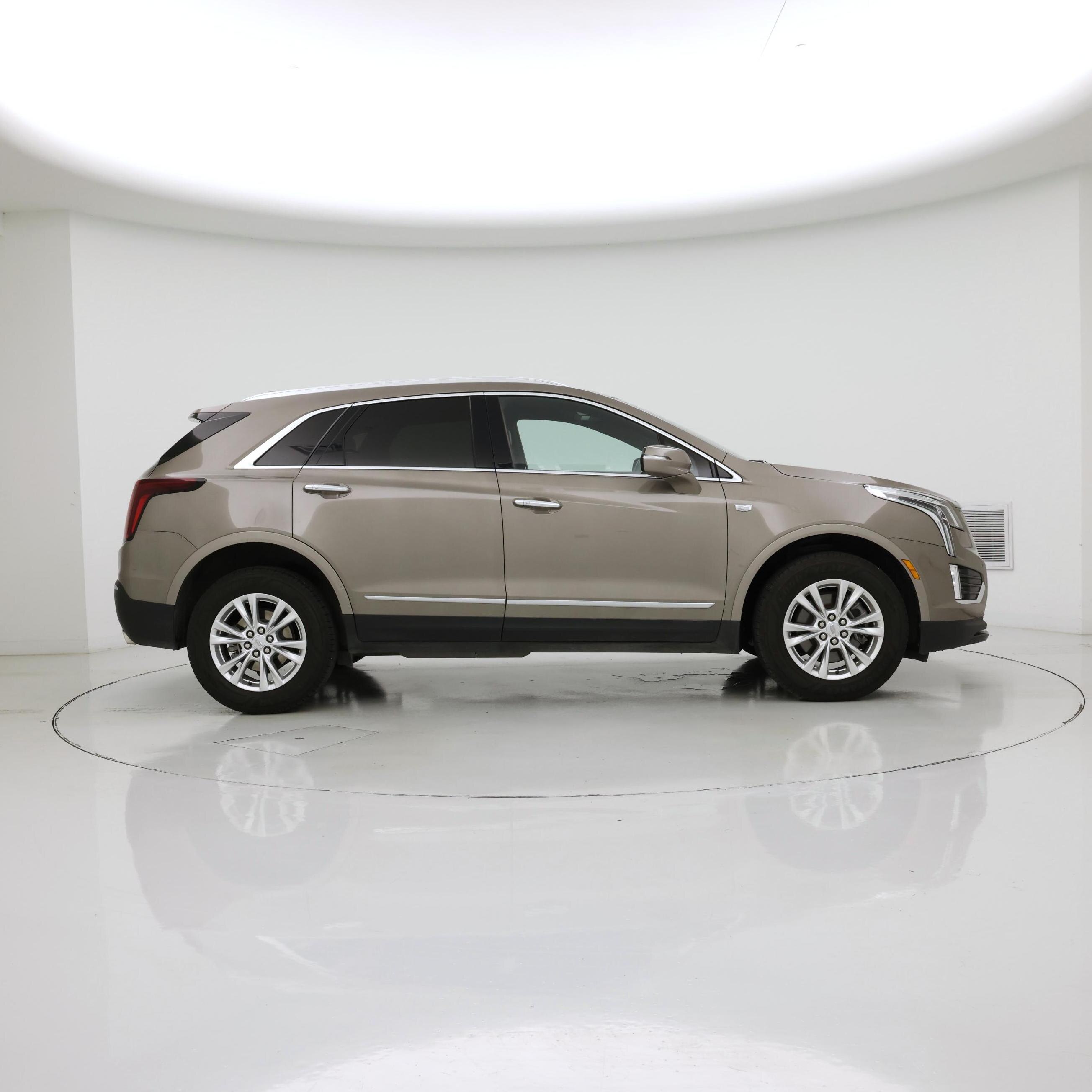 Thumbnail: 2023 Cadillac XT5 - 7