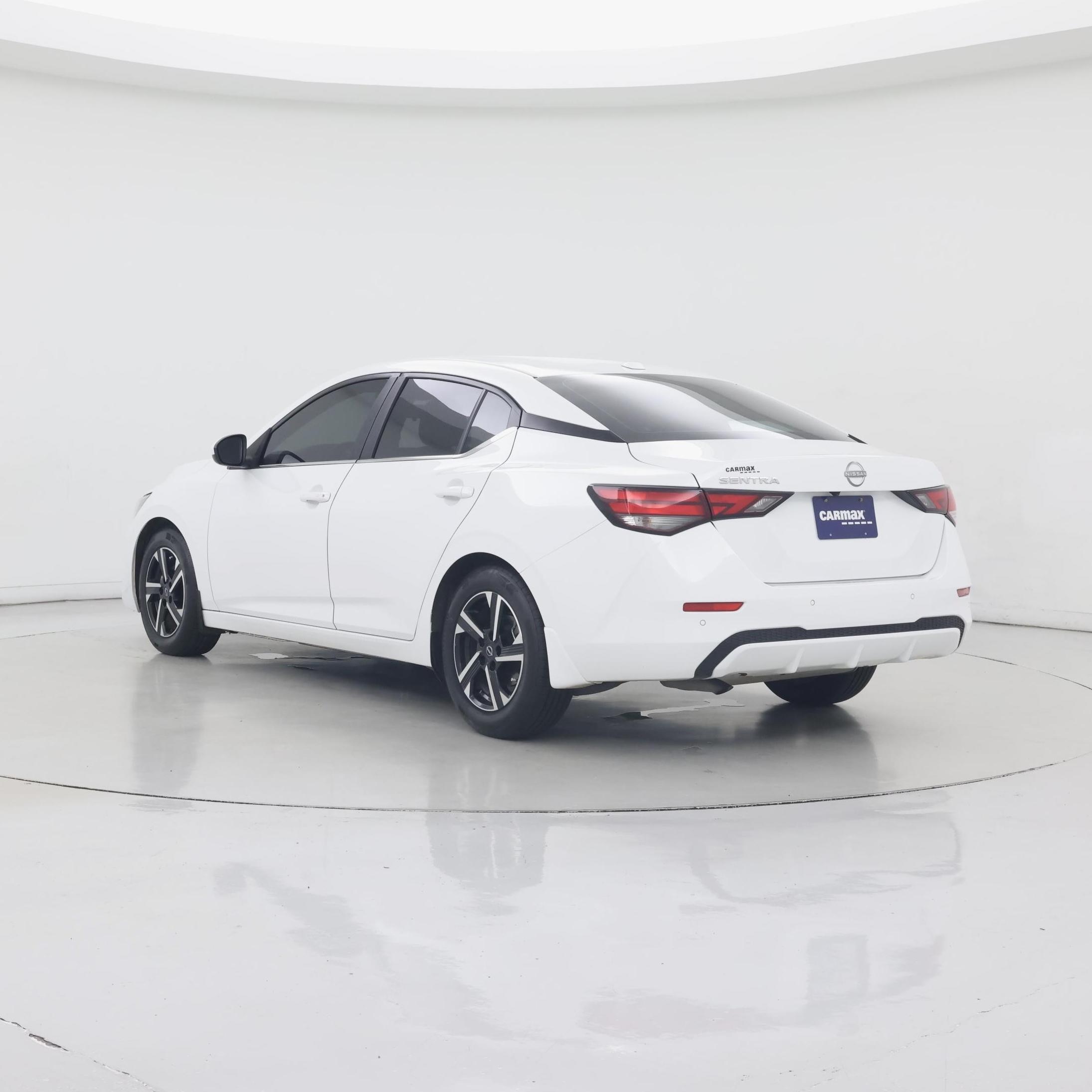 Thumbnail: 2025 Nissan Sentra - 2