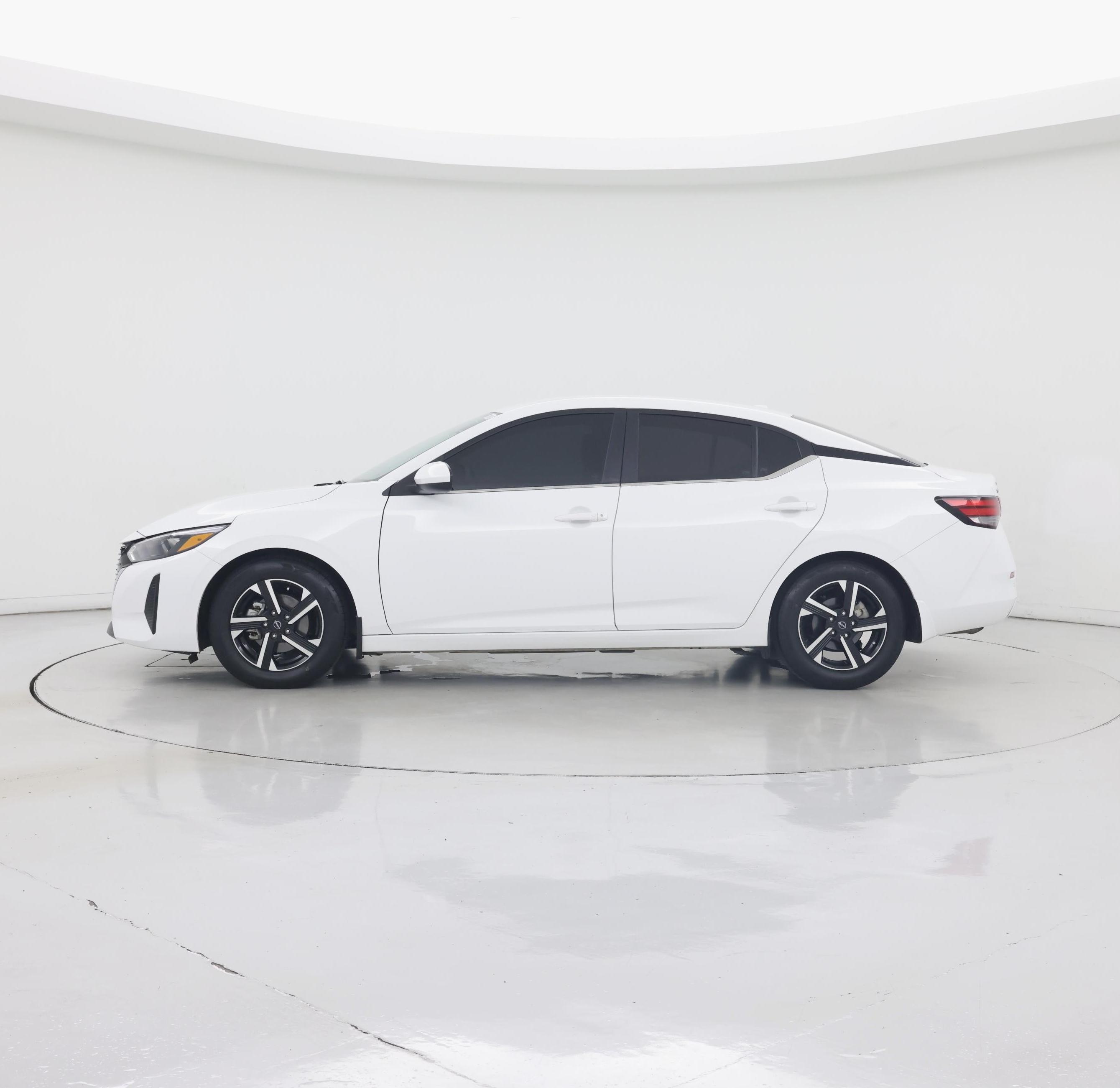Thumbnail: 2025 Nissan Sentra - 3