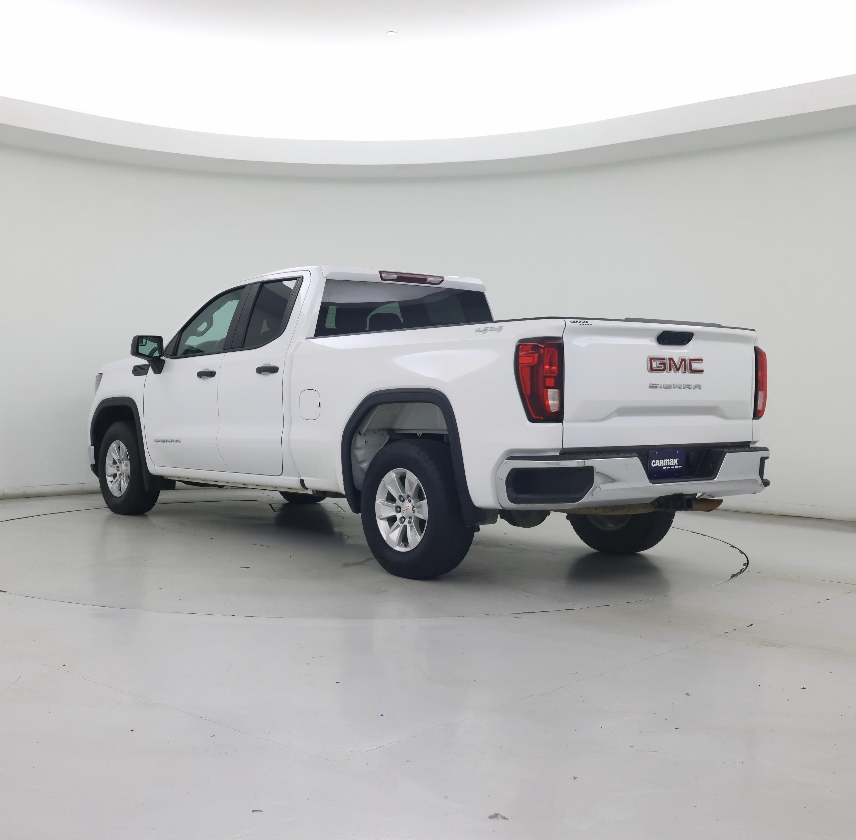 Thumbnail: 2023 GMC Sierra 1500 - 2