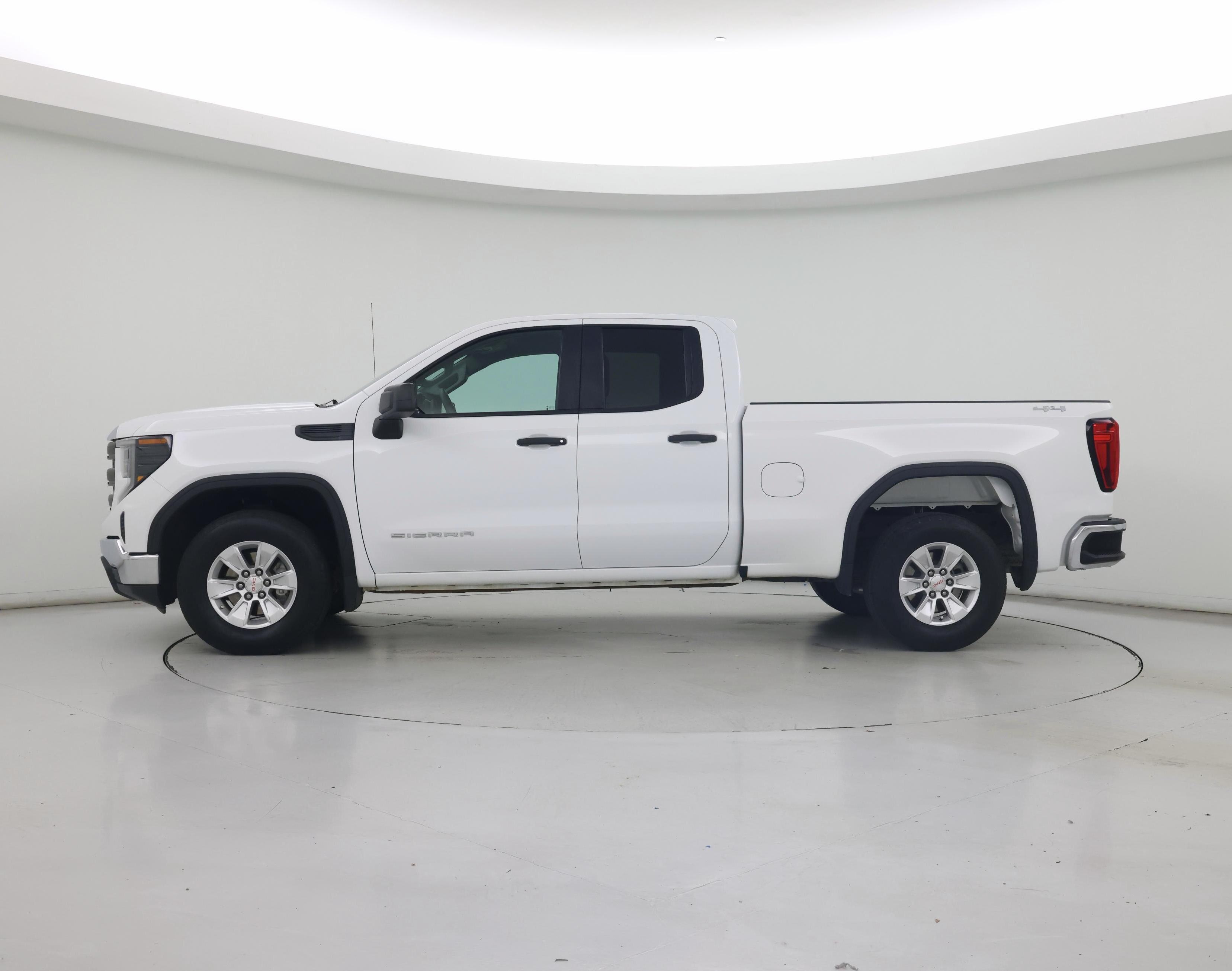 Thumbnail: 2023 GMC Sierra 1500 - 3