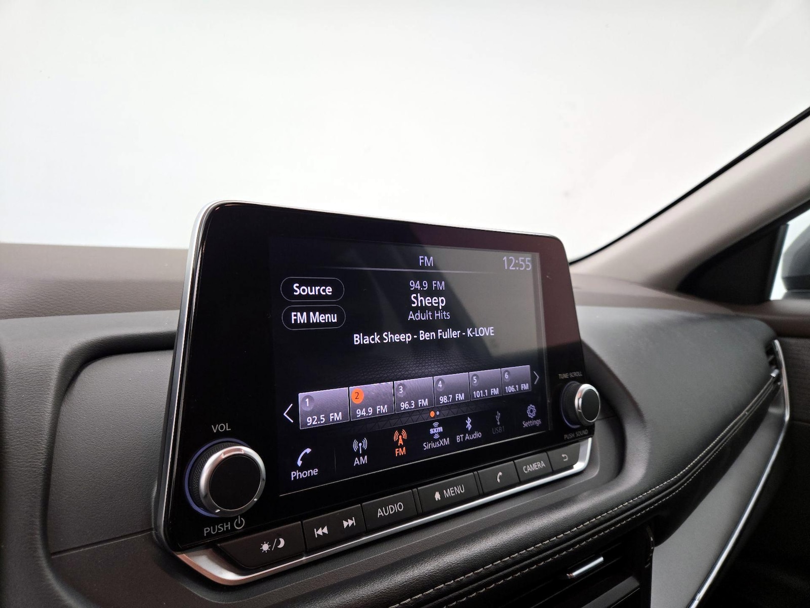 2023 Nissan Rogue SV - Photo 16