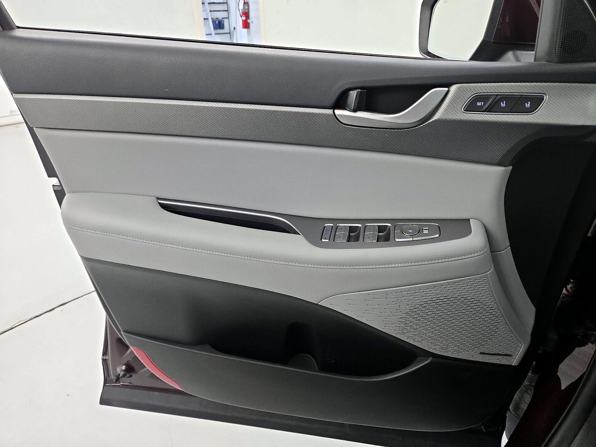 Thumbnail: 2024 Hyundai Palisade - 12