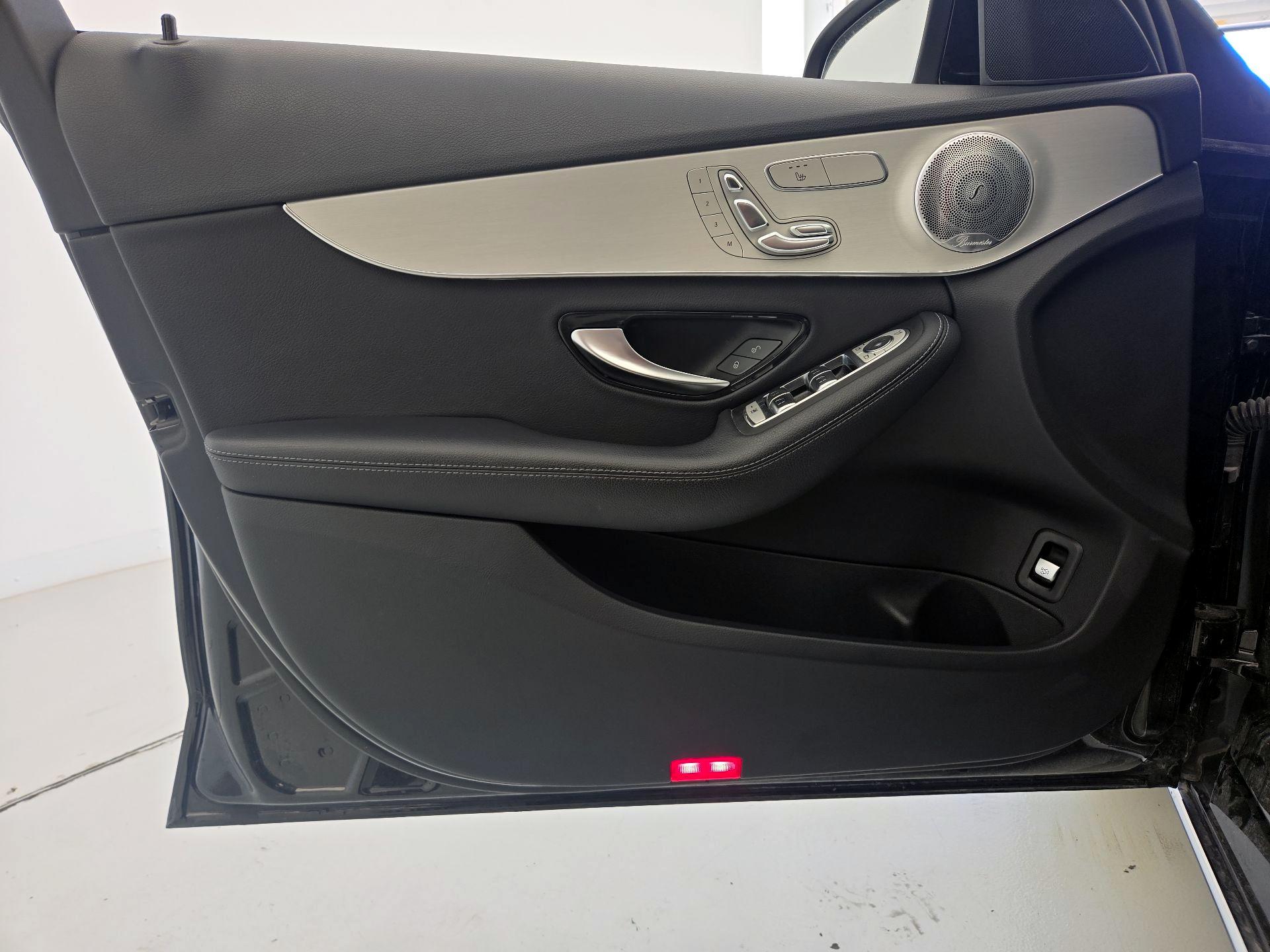 Thumbnail: 2021 Mercedes-Benz C-Class - 12