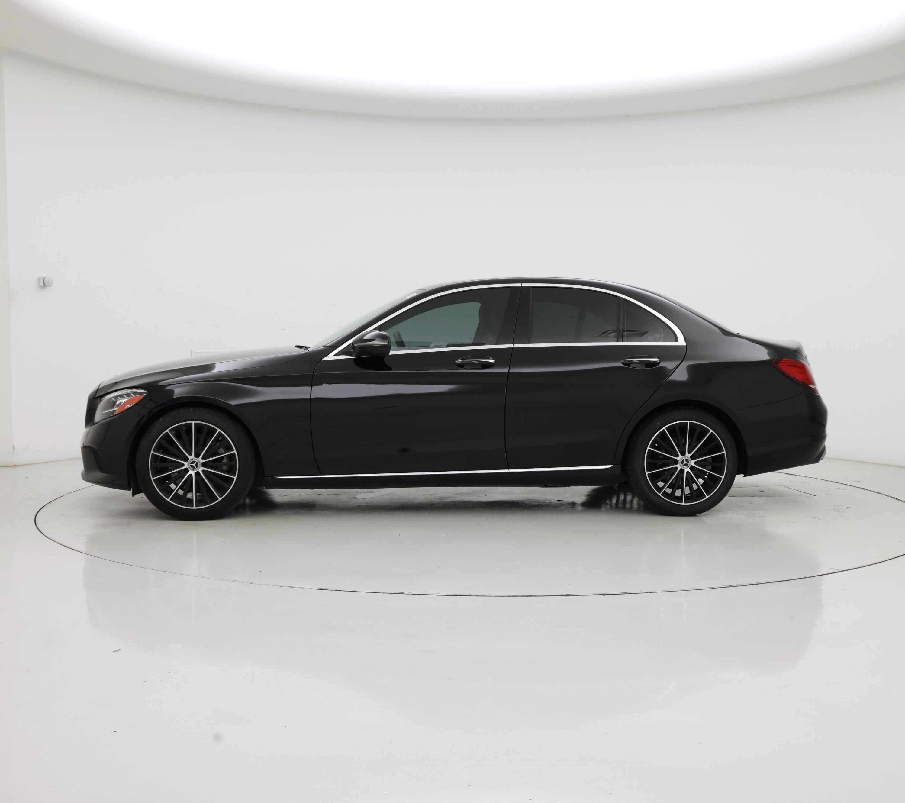 Thumbnail: 2021 Mercedes-Benz C-Class - 3