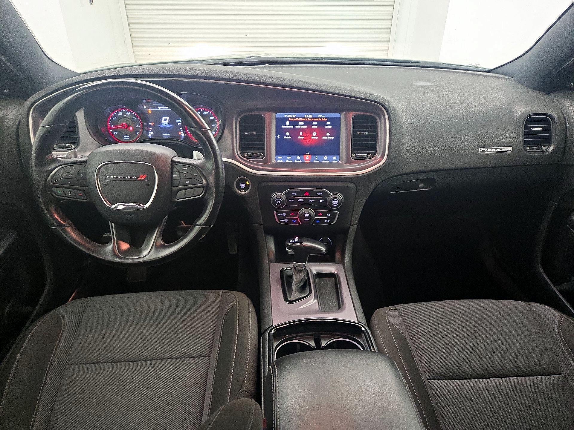 Thumbnail: 2020 Dodge Charger - 9