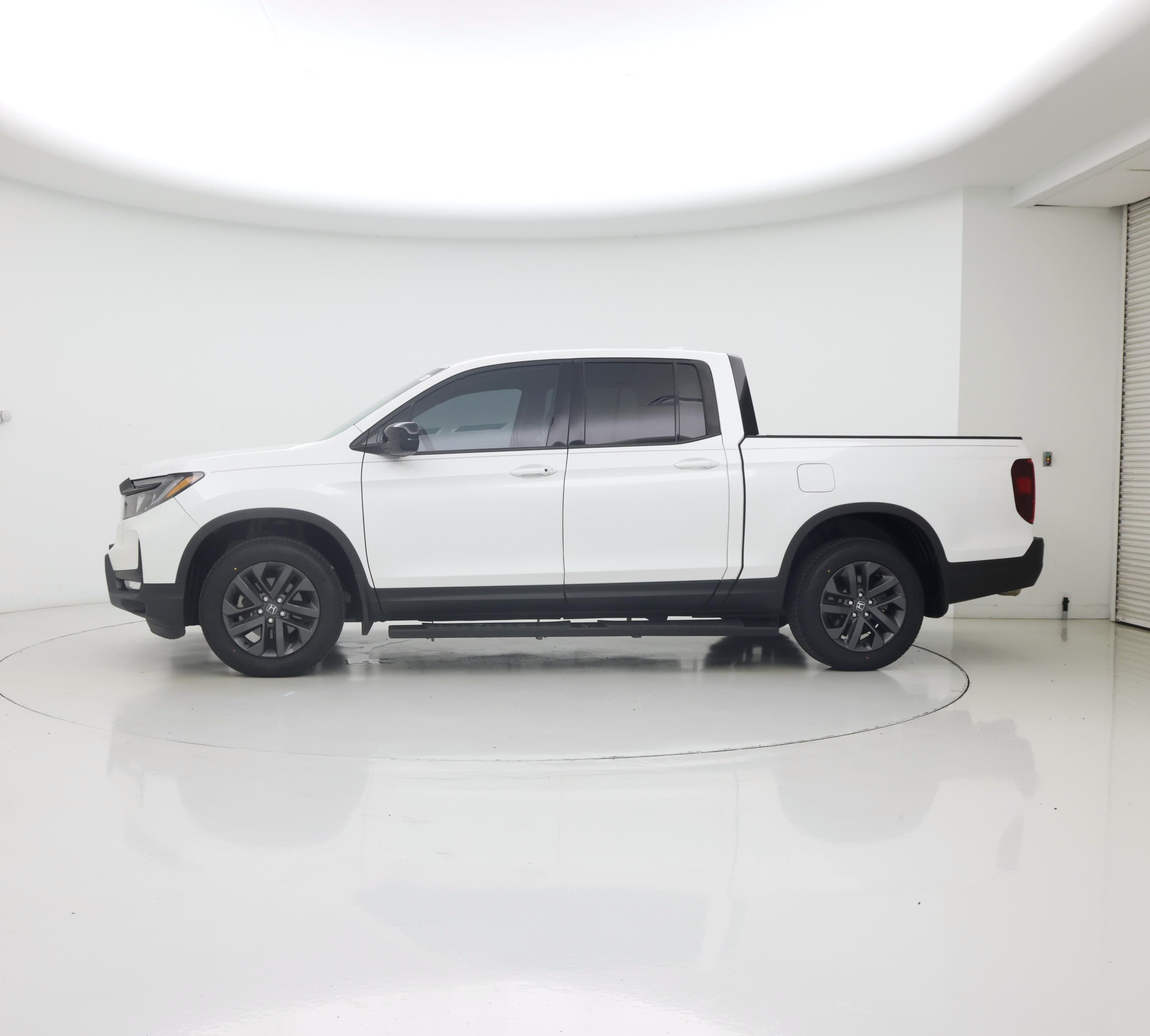 Thumbnail: 2023 Honda Ridgeline - 3