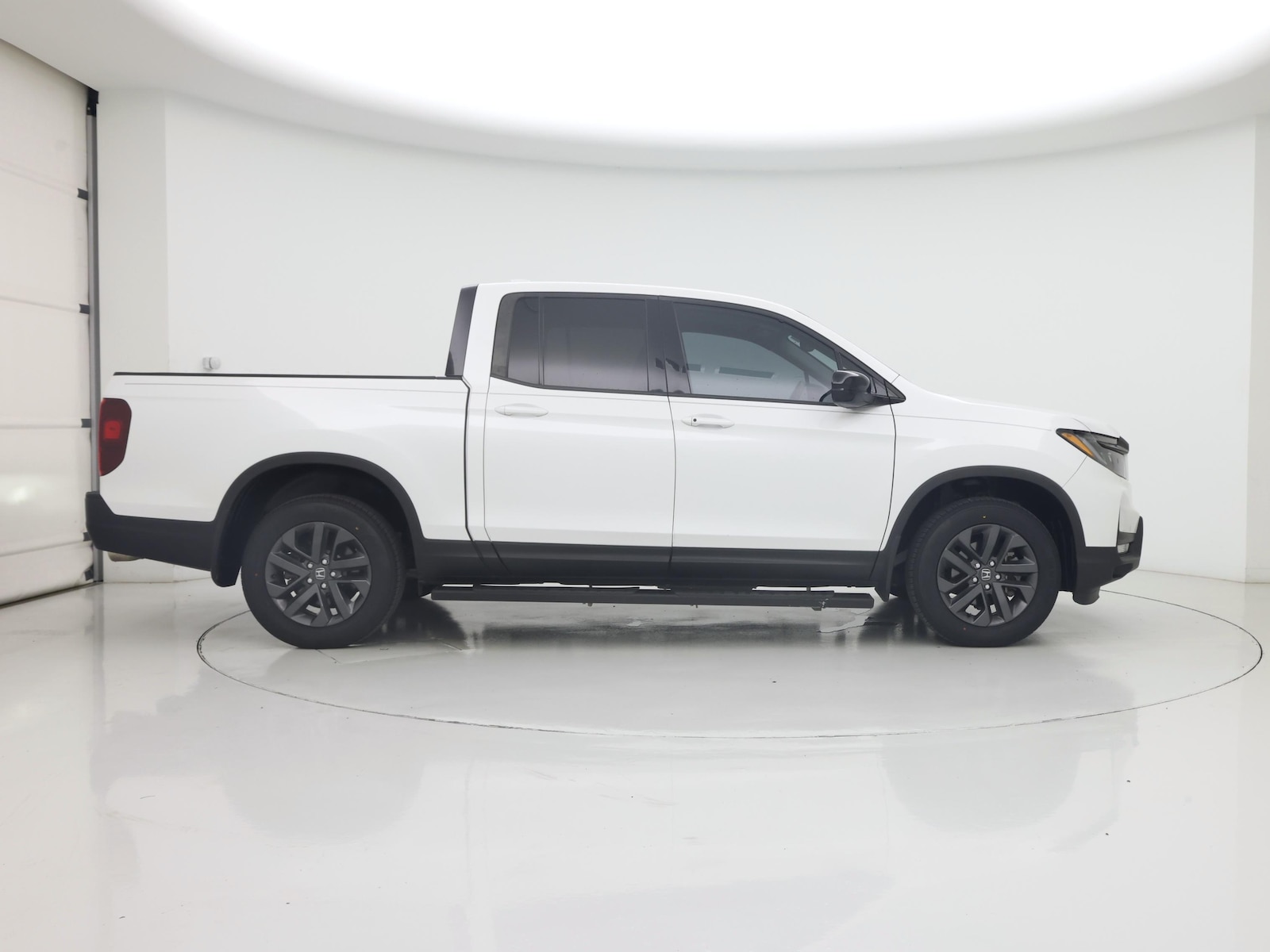 2023 Honda Ridgeline Sport - Photo 8