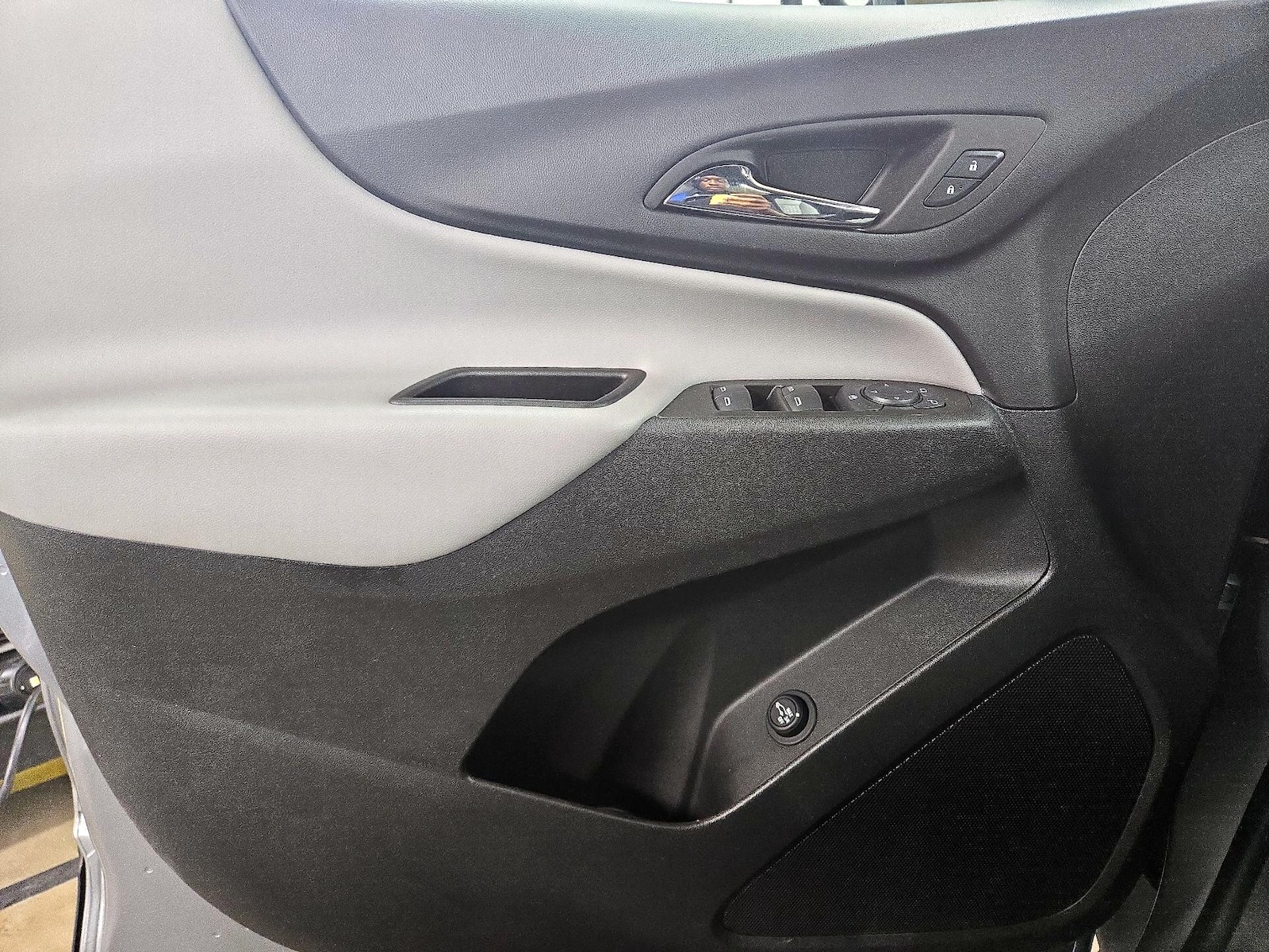 2024 Chevrolet Equinox LT - Photo 13