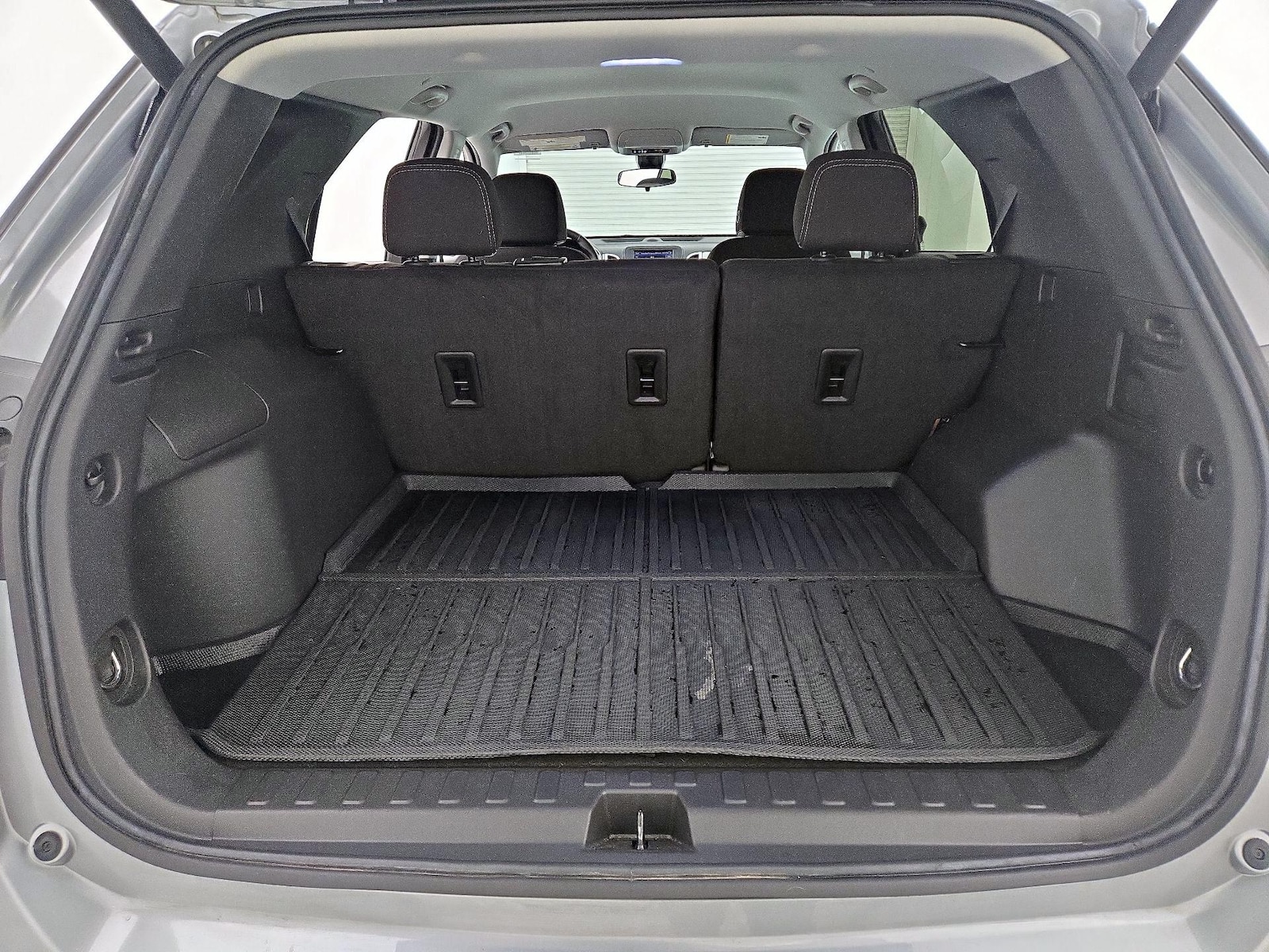 2024 Chevrolet Equinox LT - Photo 21