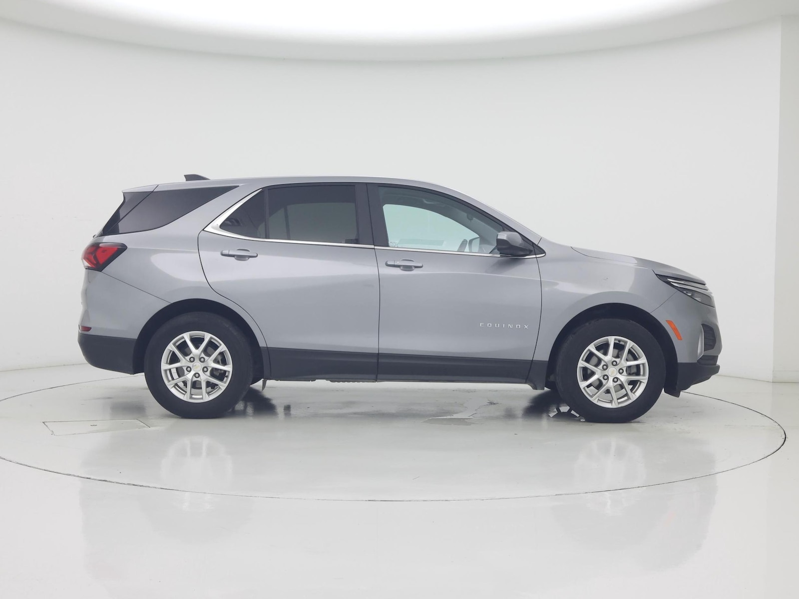 2024 Chevrolet Equinox LT - Photo 8