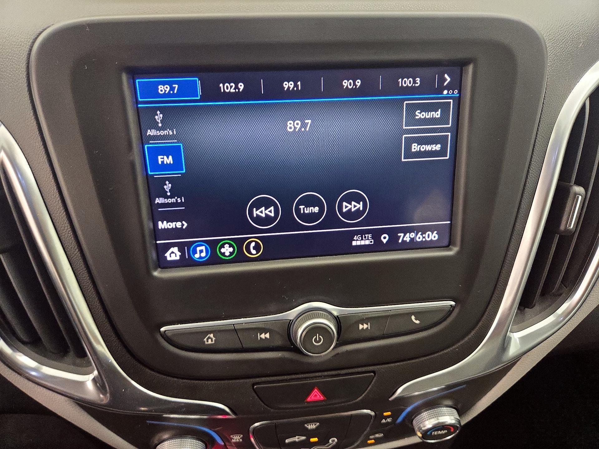 Thumbnail: 2021 Chevrolet Equinox - 15