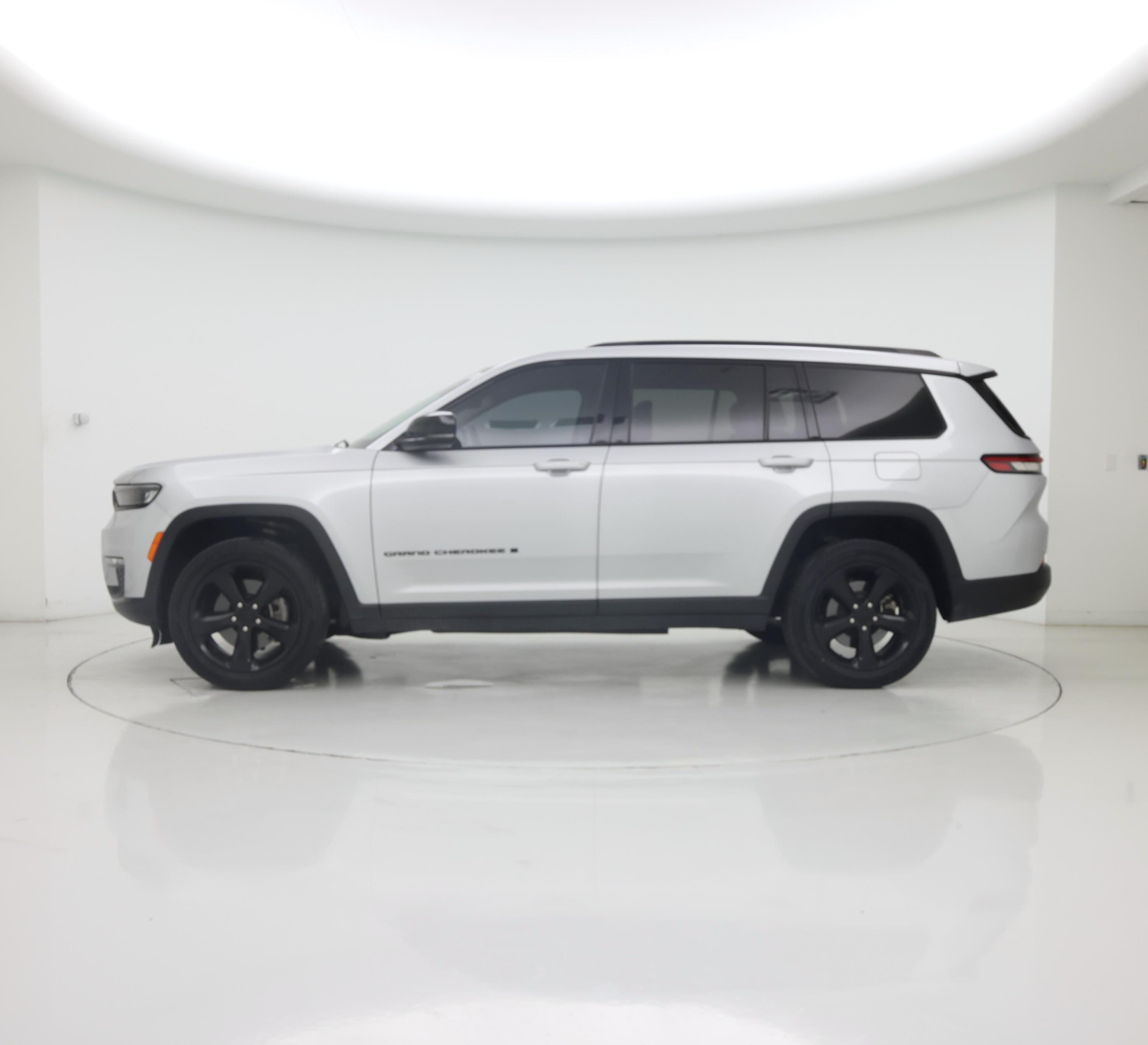Thumbnail: 2024 Jeep Grand Cherokee L - 3