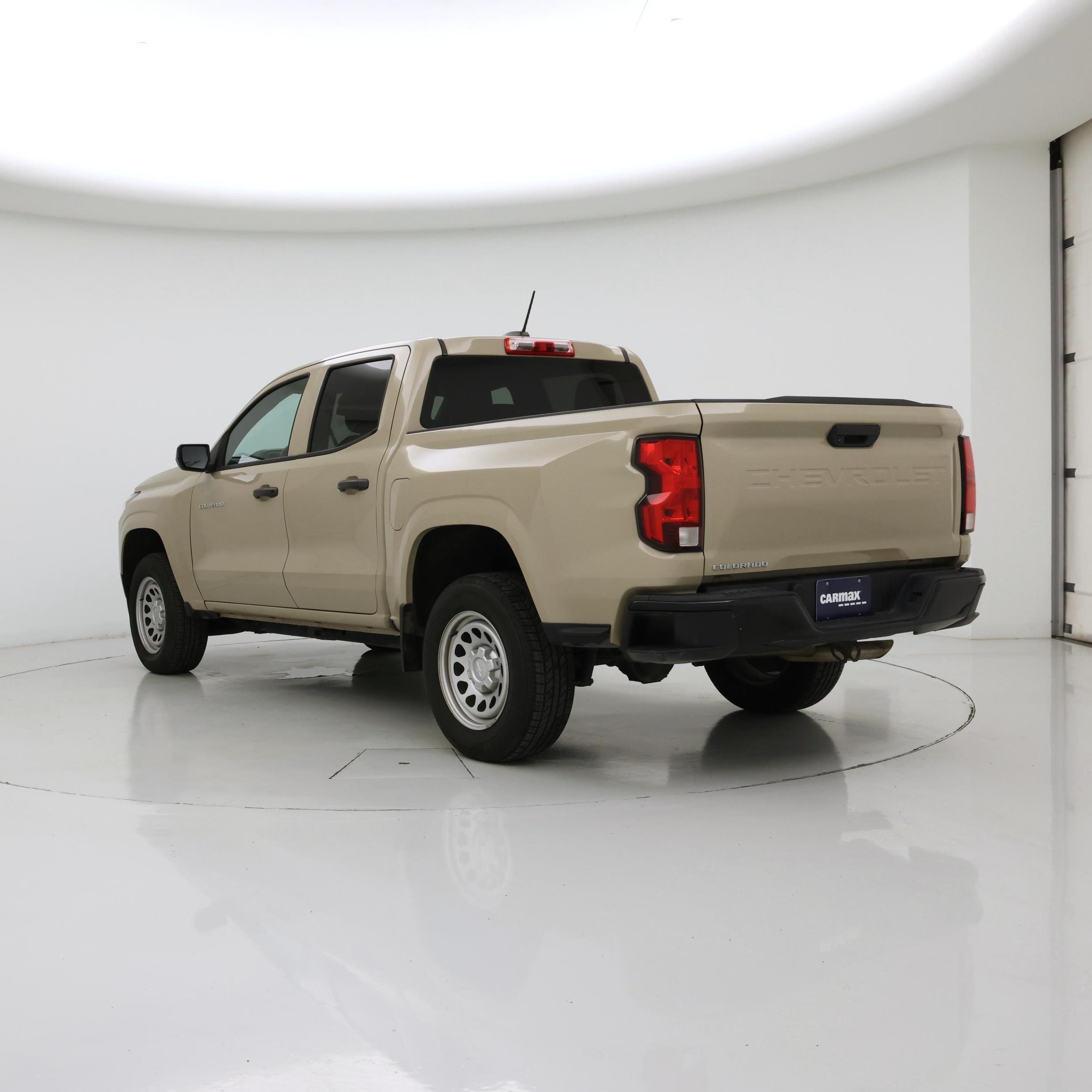 Thumbnail: 2023 Chevrolet Colorado - 2