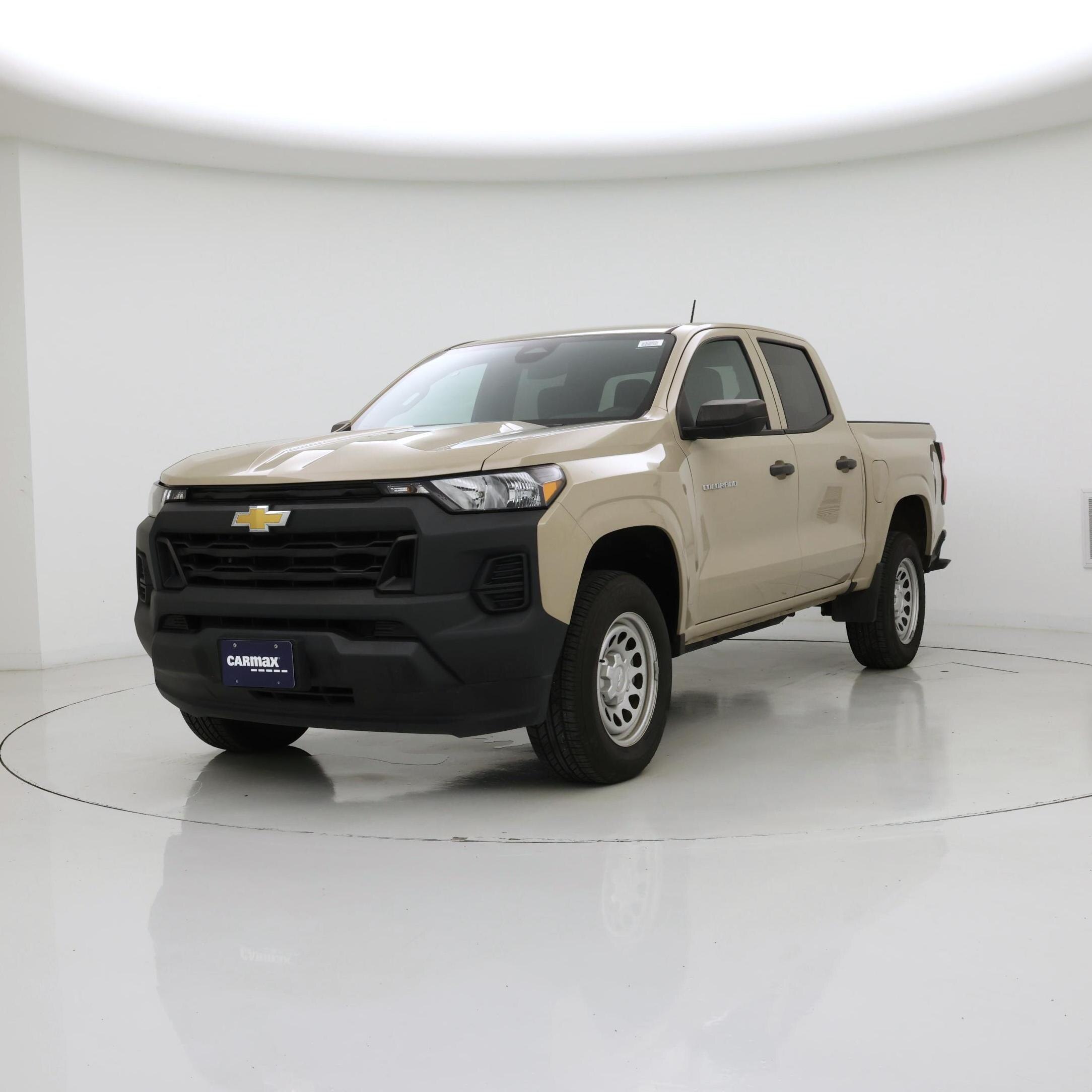 Thumbnail: 2023 Chevrolet Colorado - 4
