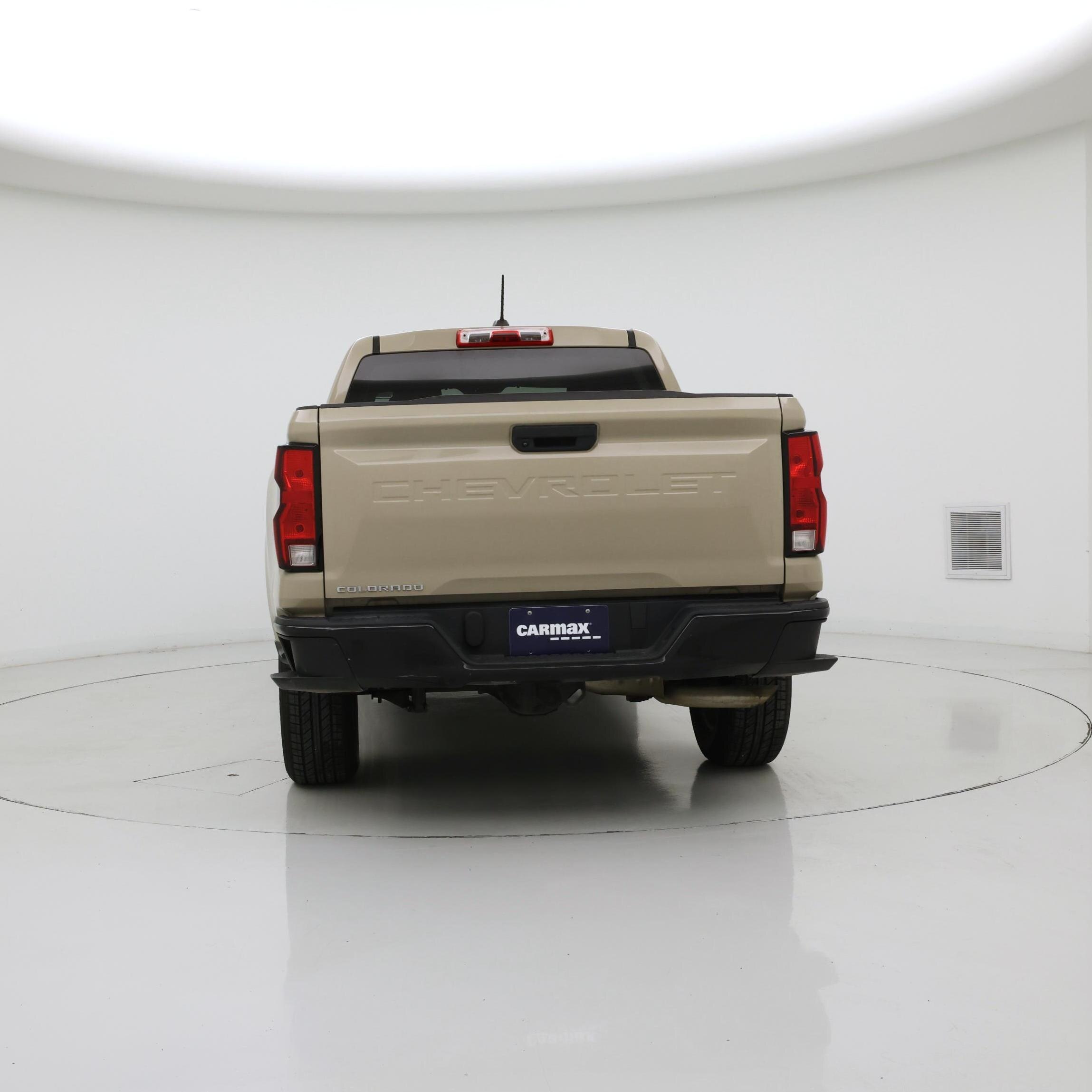 Thumbnail: 2023 Chevrolet Colorado - 6