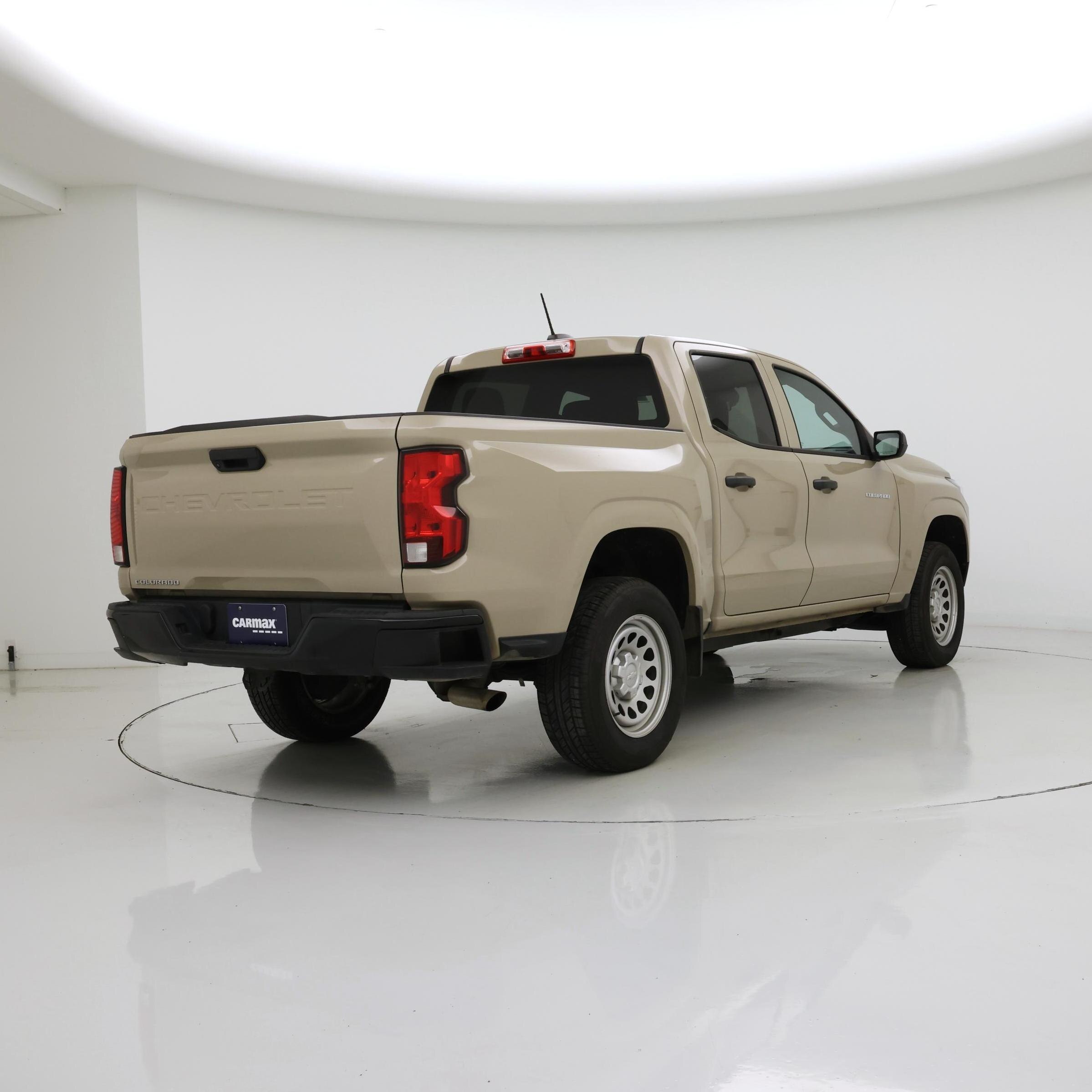 Thumbnail: 2023 Chevrolet Colorado - 8