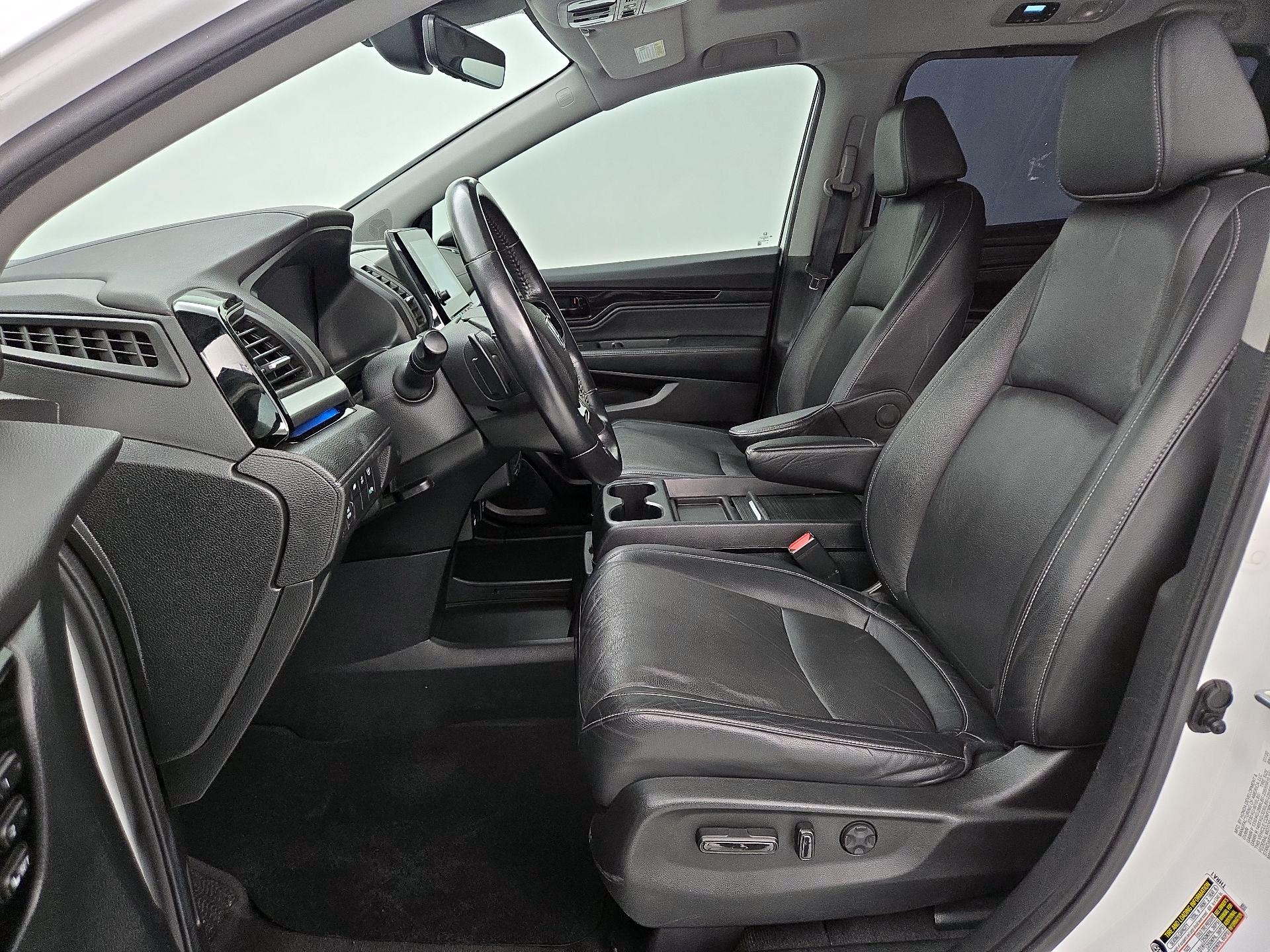 Thumbnail: 2023 Honda Odyssey - 11