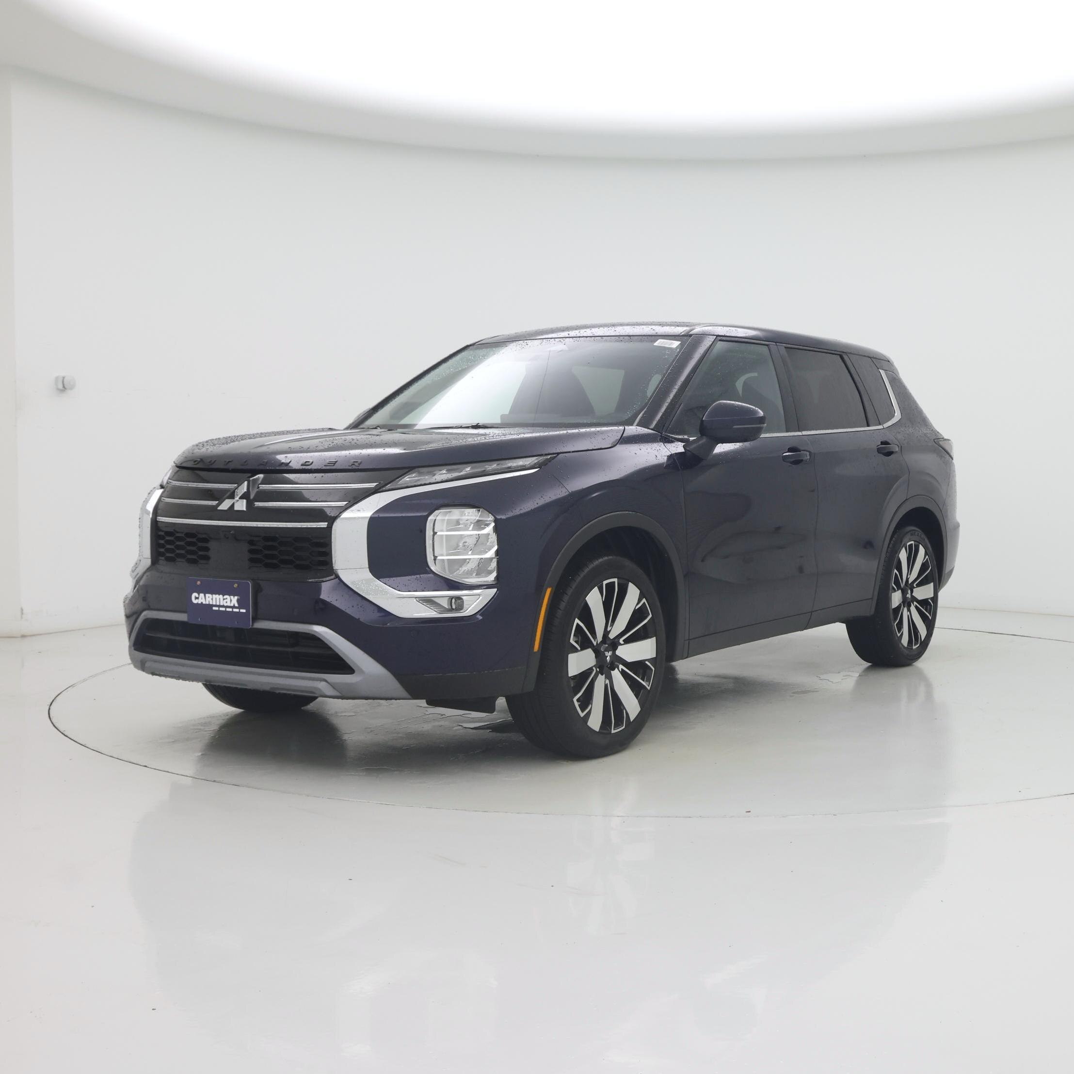 Thumbnail: 2025 Mitsubishi Outlander - 4
